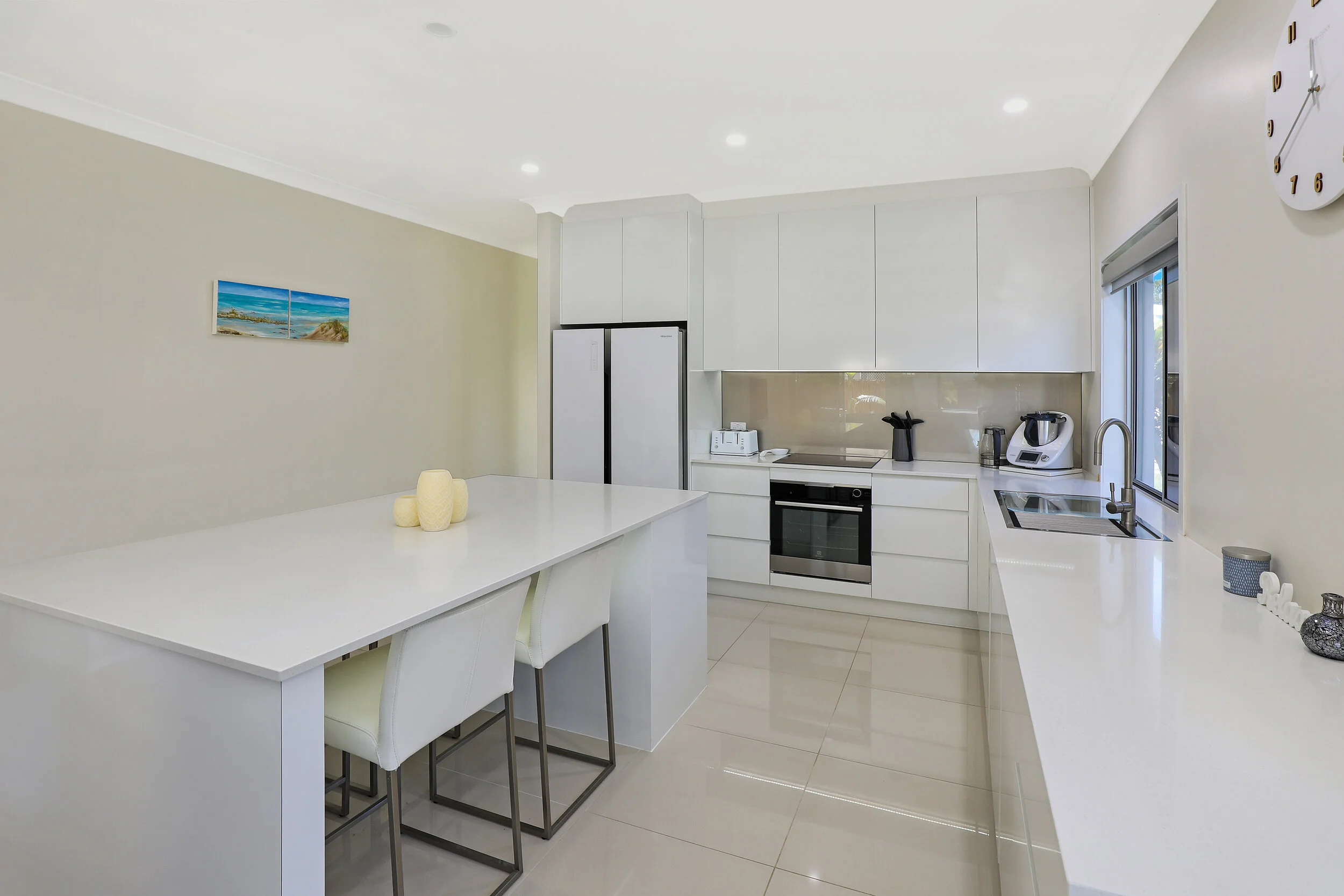 KAWANA/PARREARRA - 43/2 GRAND PARADE
