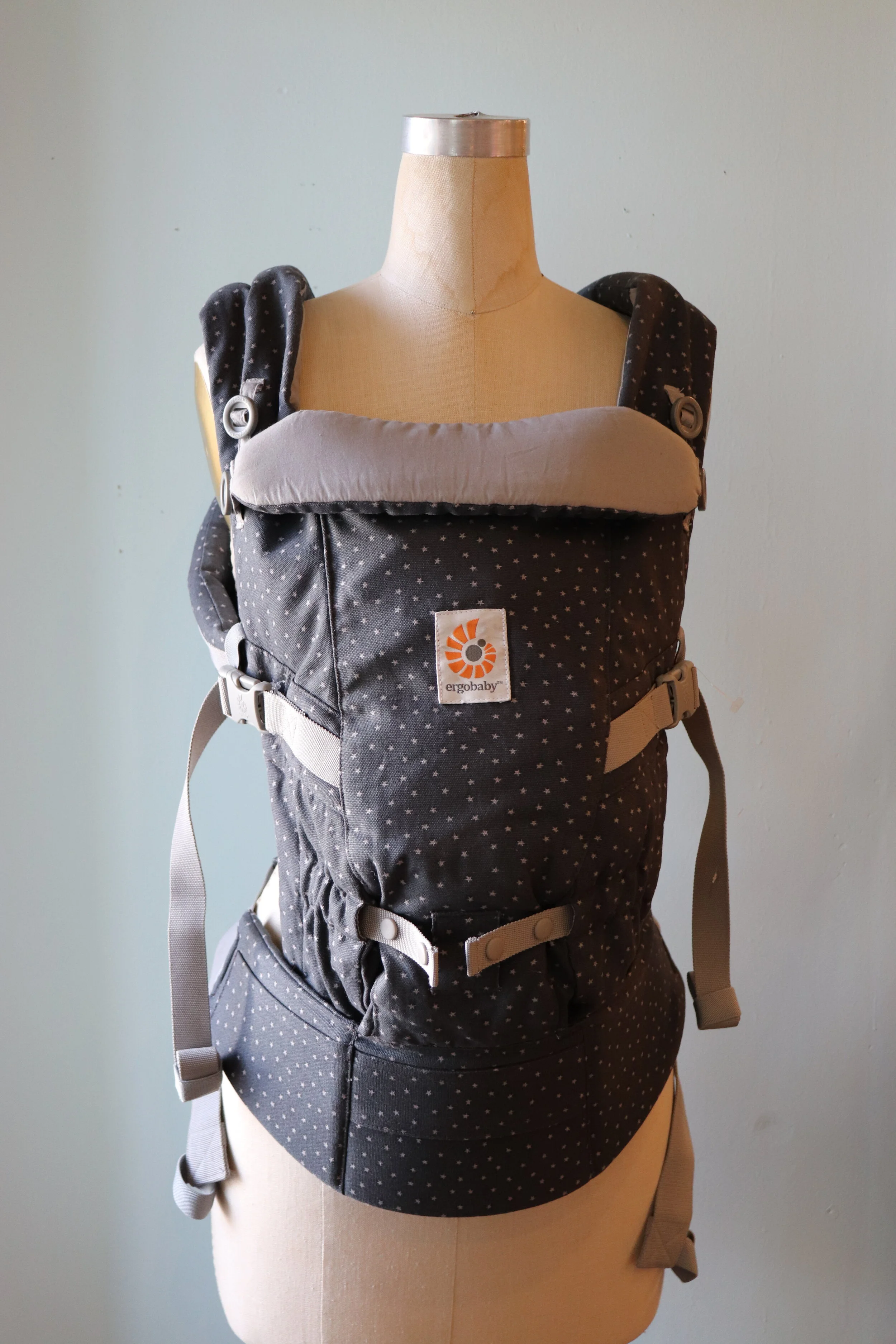 ergobaby storage pocket