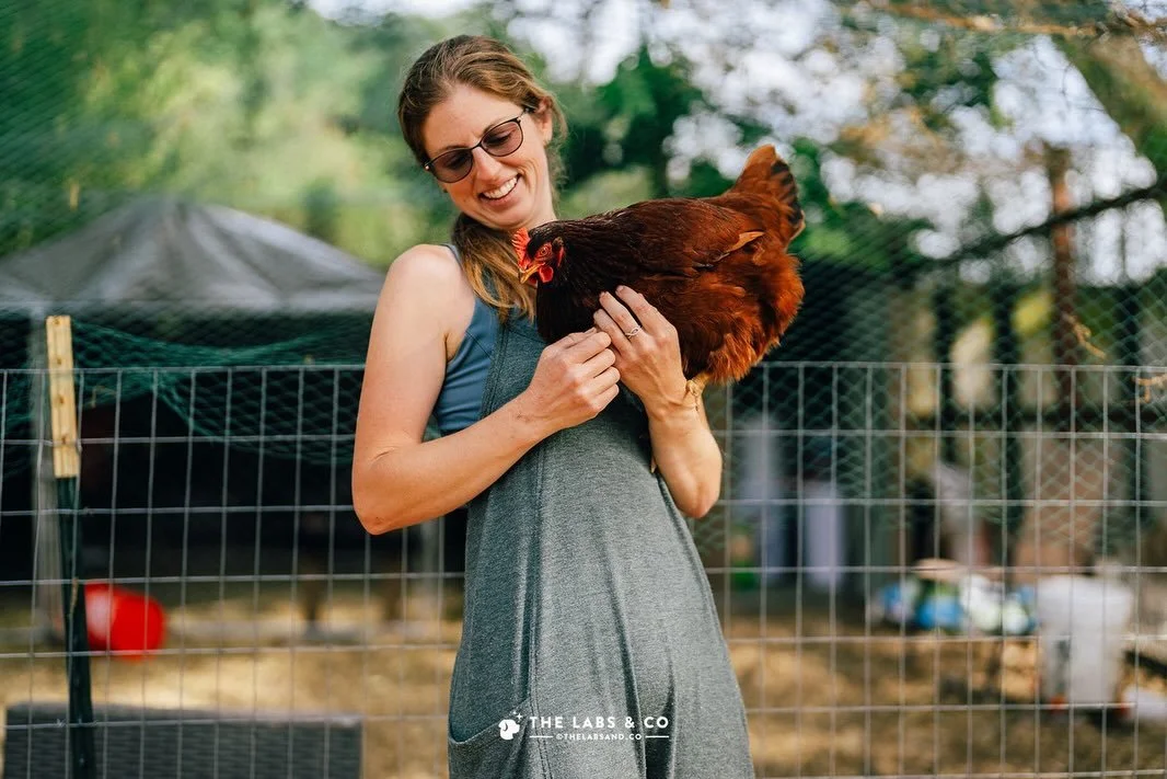 You don&rsquo;t *have* to be insanely talented to be my friend &mdash; but it sure is a huge perk.
Absolutely stunning photos with my girls by @thelabsand.co