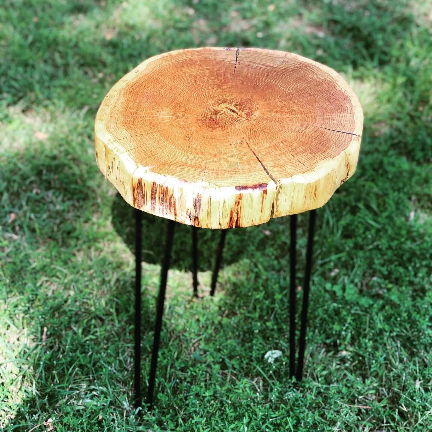 Red Oak End Grain Side Table — Em's Woodwork