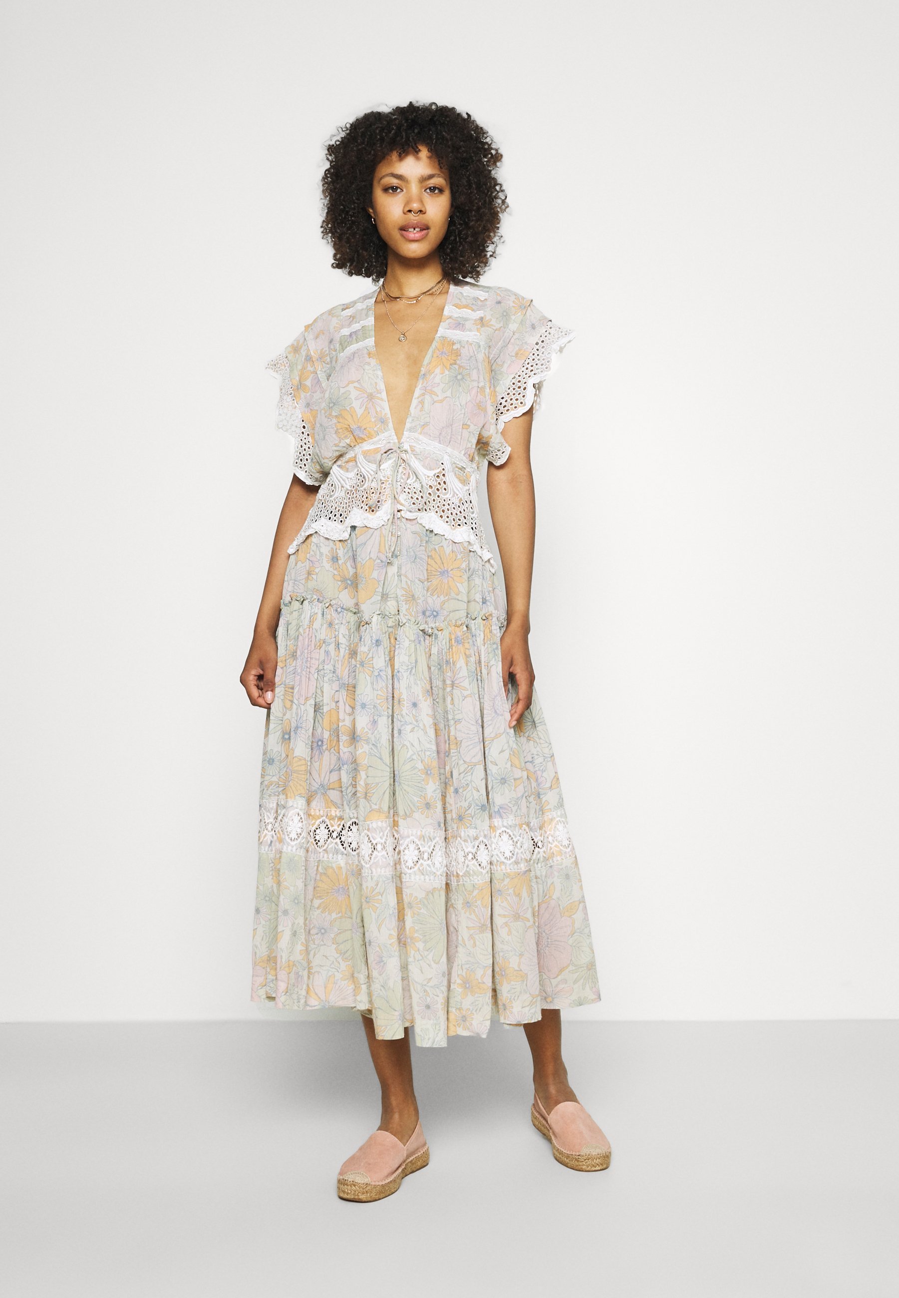Free People Field of Dreams - Size 6-8 (fitted, no give)