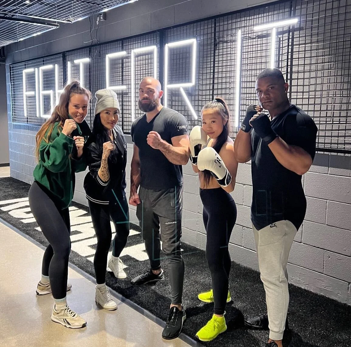 Boxing Classes in Calgary & Vancouver Rumble Boxing Studio