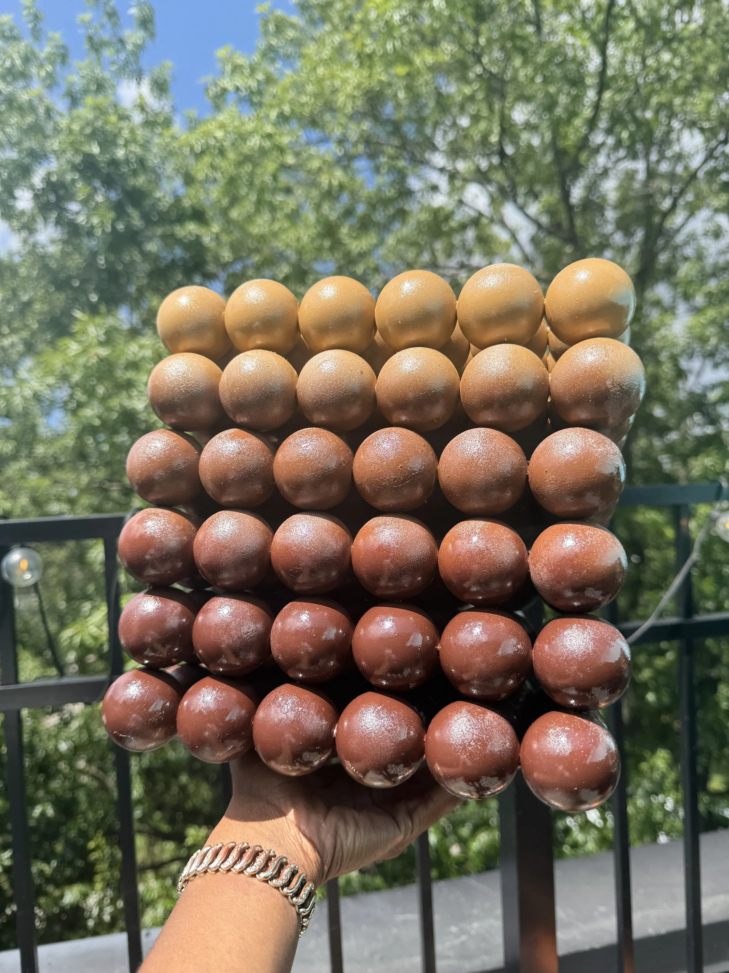 2 Nude Ombre Bubble Tables 6x6