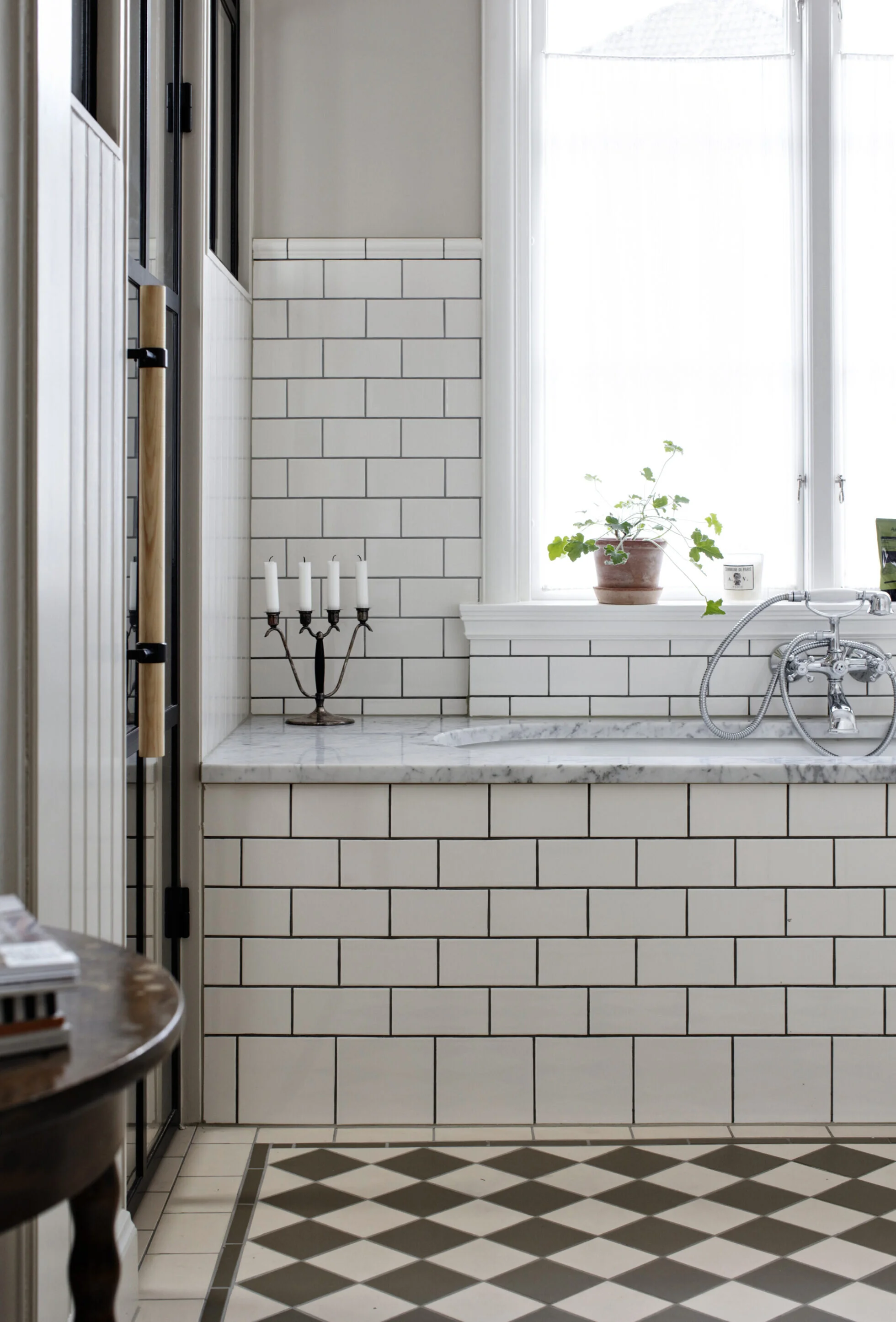 Simple Bathroom Styling Tips