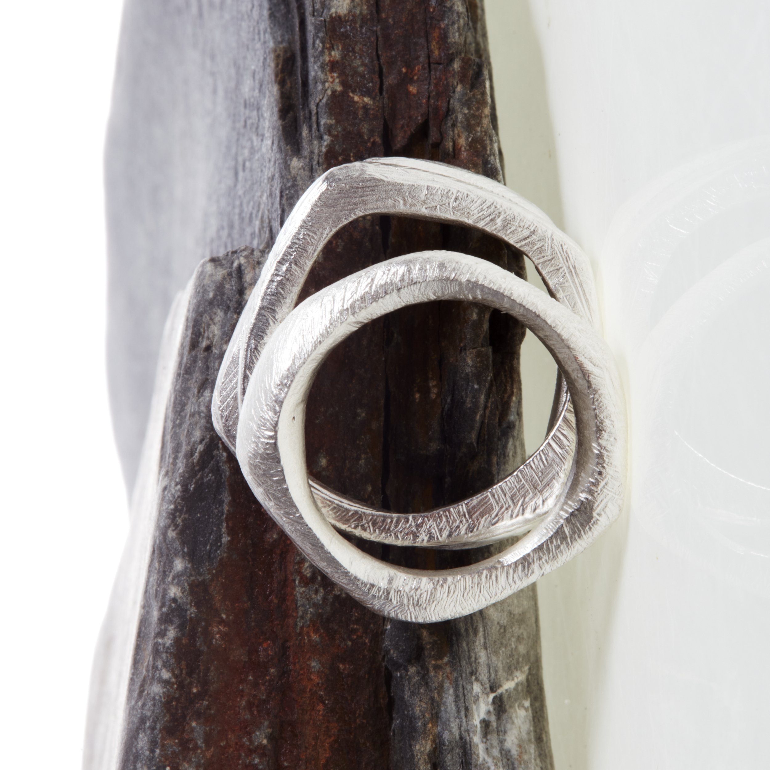 ania_jewellery_sculptural_rings_23.11.05_MaudandMable_3091.jpg