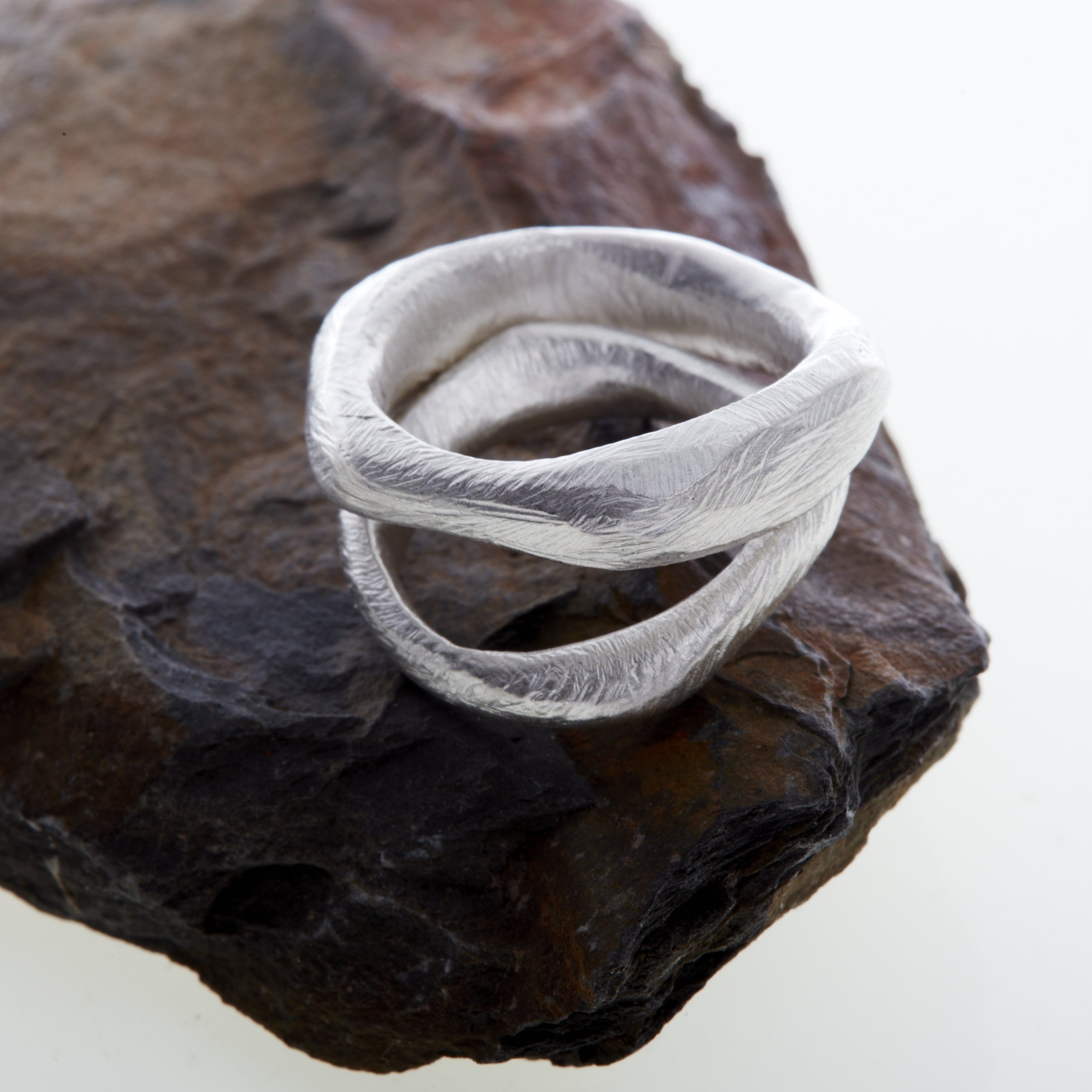 ania_jewellery_sculptural_rings_23.11.05_MaudandMable_3009.jpg