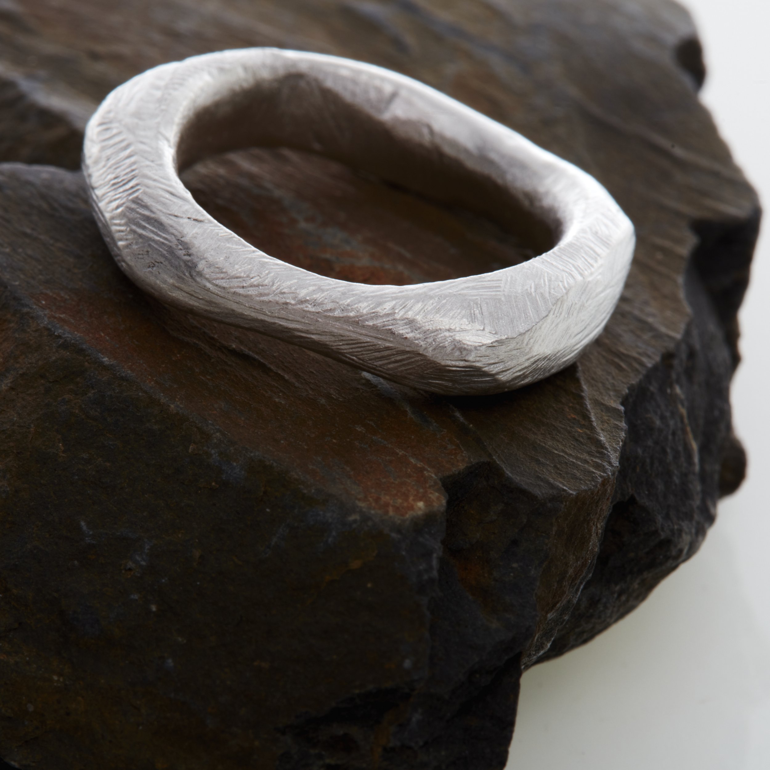 ania_jewellery_sculptural_rings_23.11.05_MaudandMable_2756.jpg