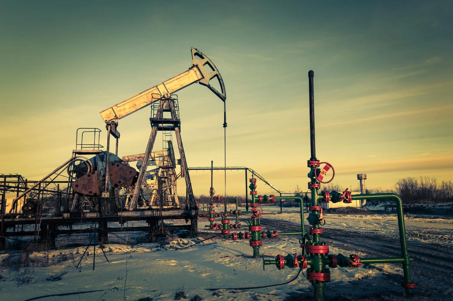 Injection Moulding - Mining and Gas — B&C Plastics