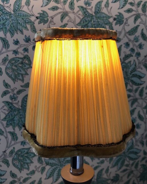 Vintage Gold Yellow Small Lampshades Tassels Clip On Ditsy Downtown Abbey Retro 