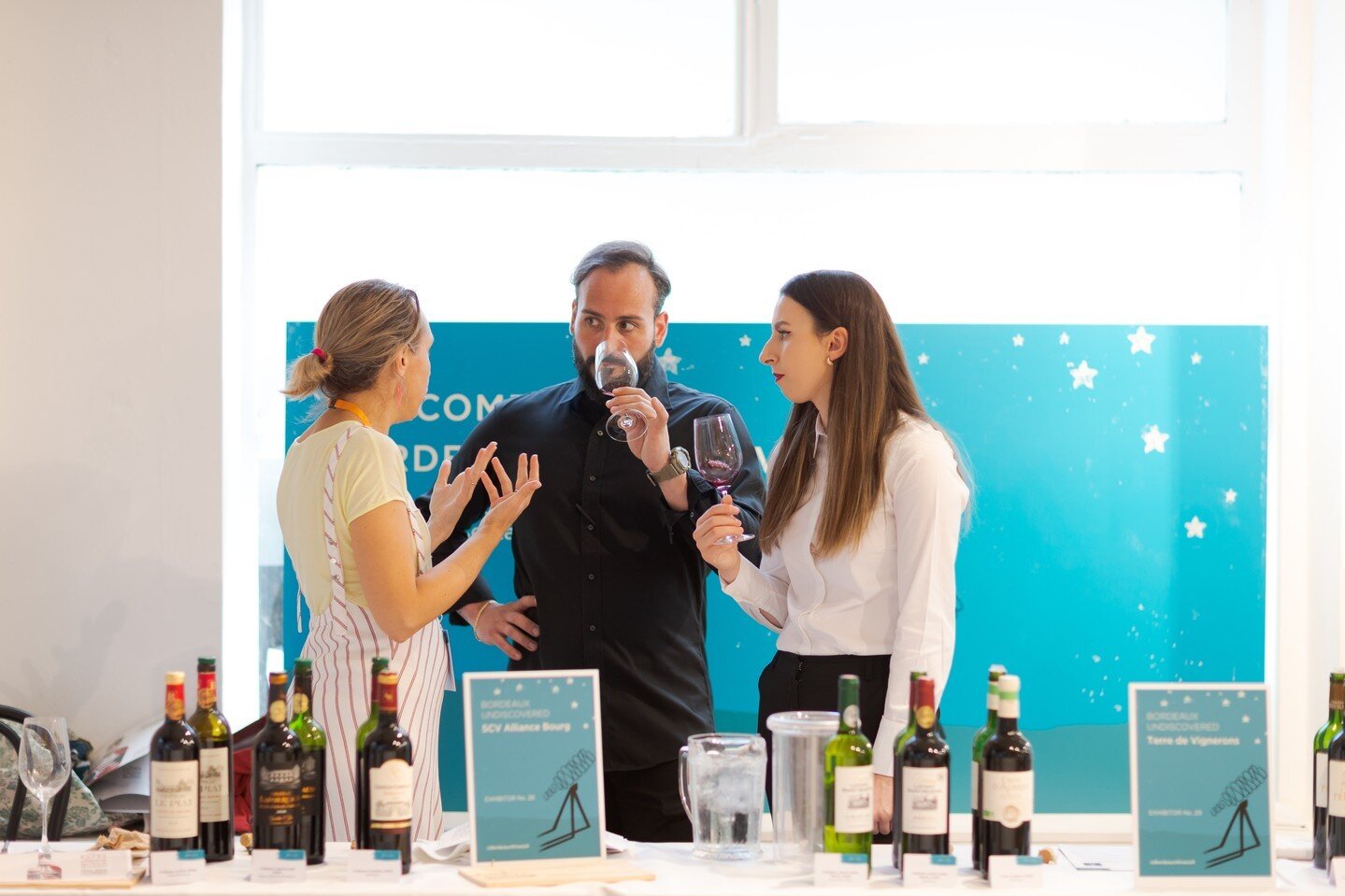 A lovely little selection of photos from the Annual @bordeauxwinesuk Day at the Arlettie Gallery, with the perfect chance to try so many wonderful wines from the iconic region 🍷🥂🍇⁠
⁠
⁠
⁠
#bordeauxday2022 #arlettiegallery #wineevent #bordeauxwinesu