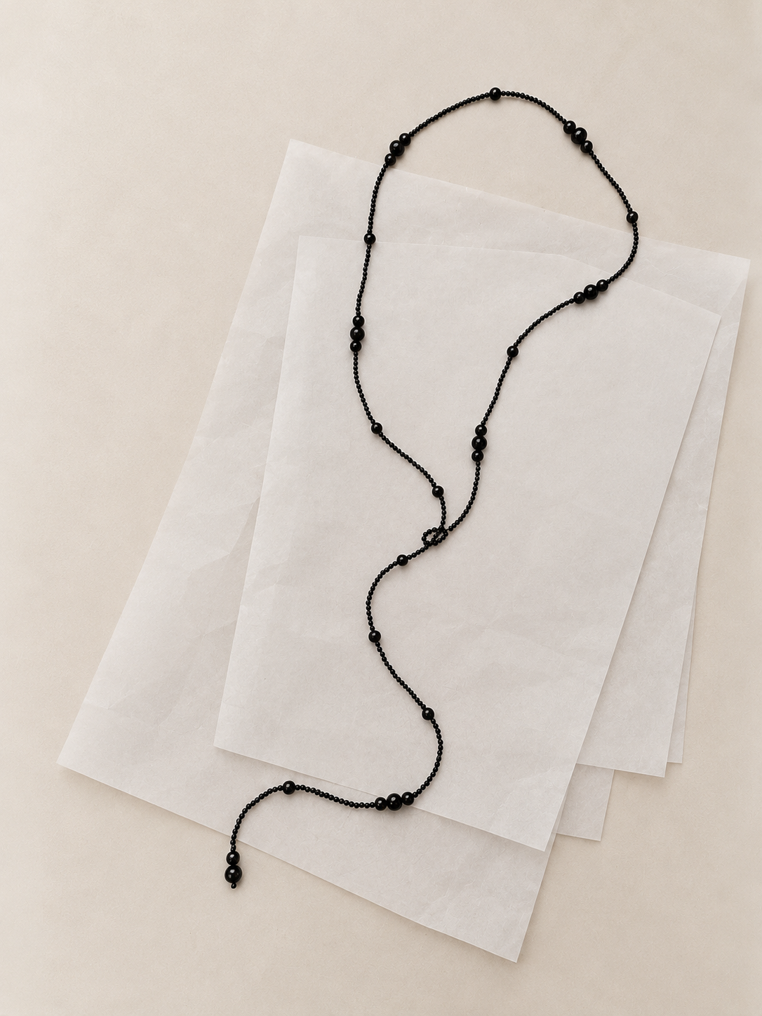 Orbit necklace - nero