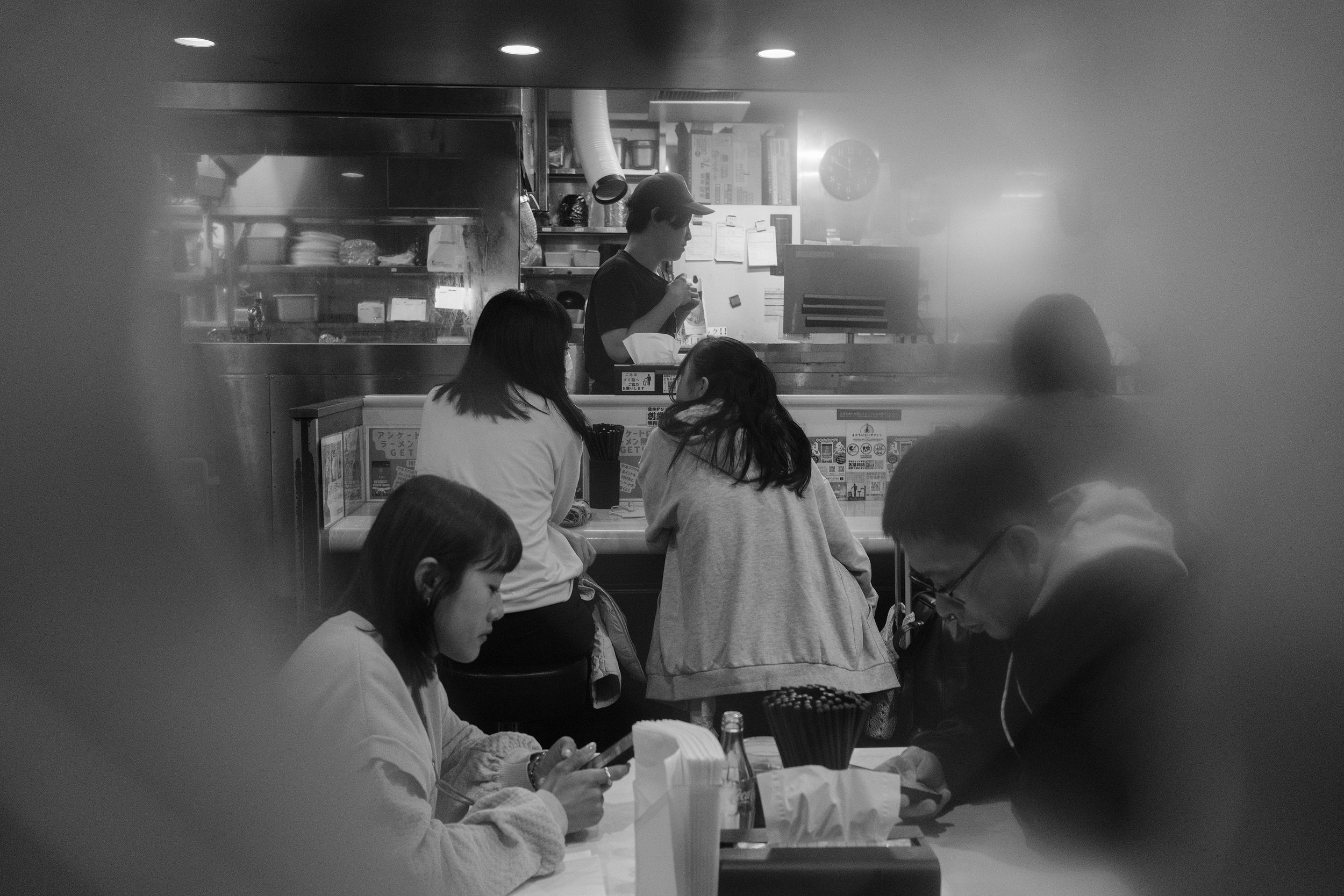 || 04 || 御徒町駅