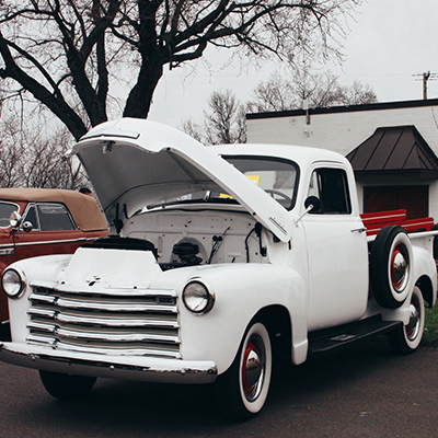white classic car.png