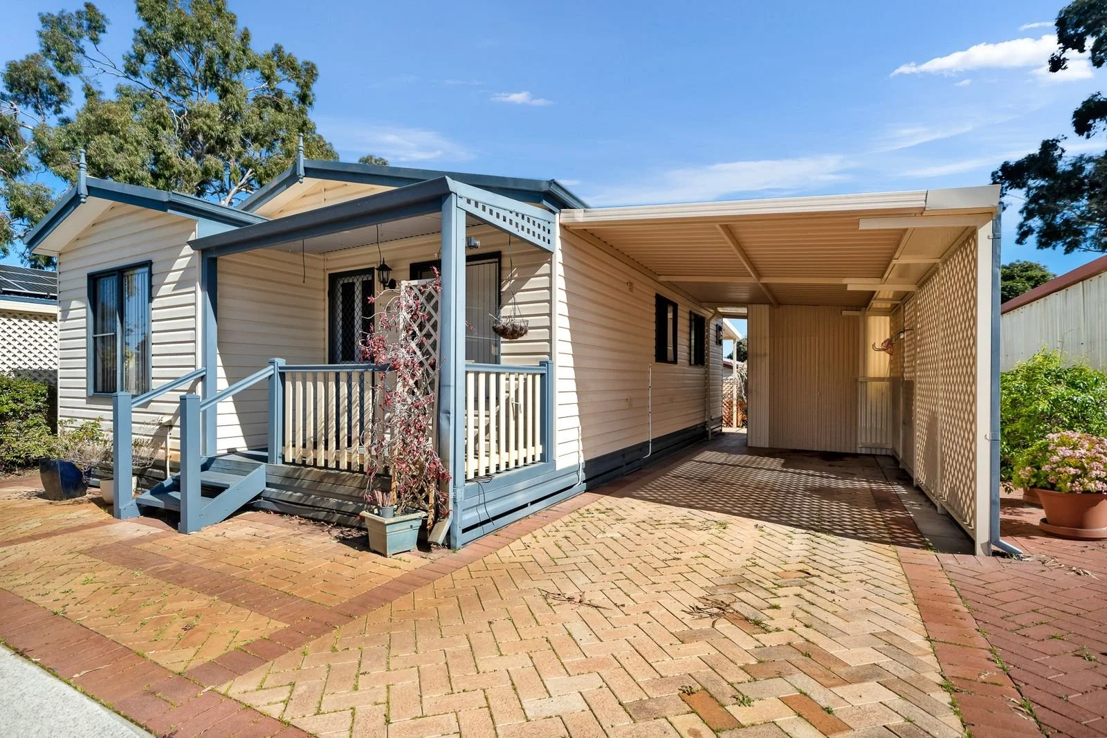 #84 side of home.jpeg