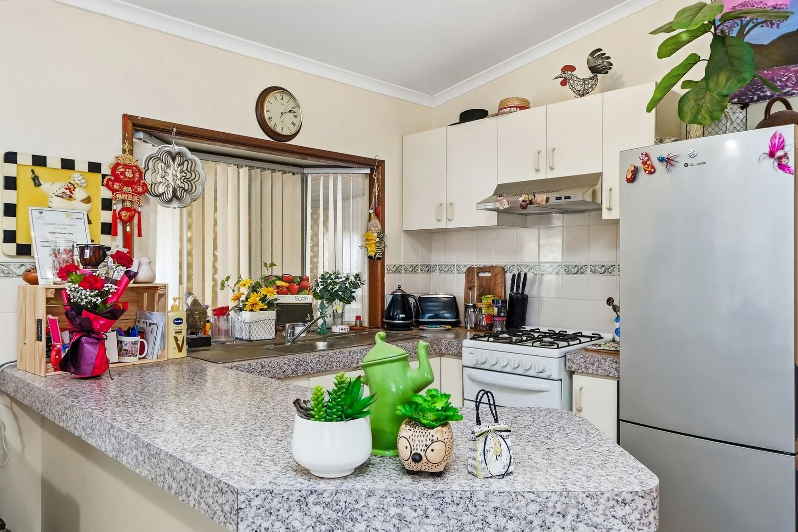 #80 kitchen.jpeg