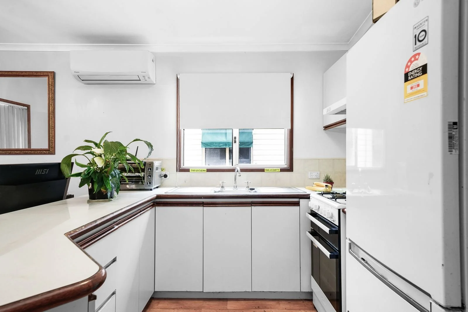 #76 kitchen.jpeg