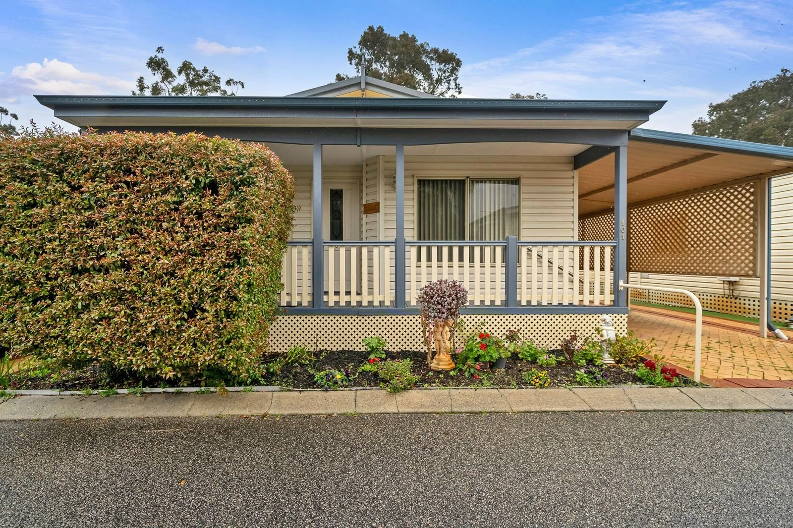 Property #101 Peppermint Loop - Immaculate Throughout UNDER OFFER