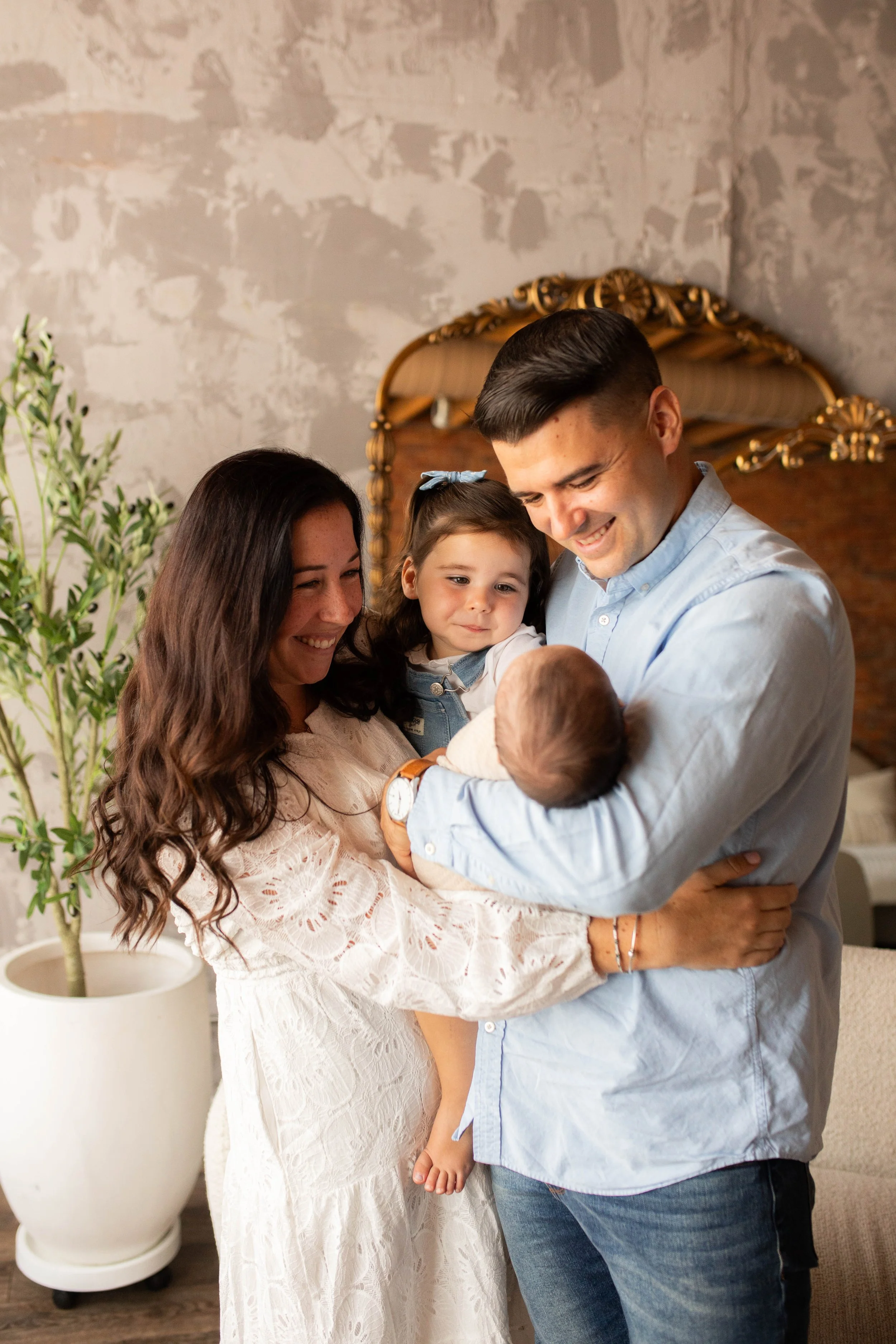 Yutkins Family-94.jpg