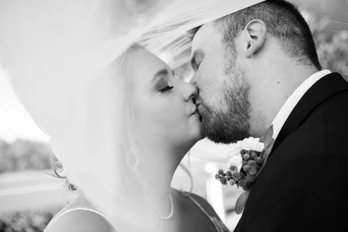 A STUNNING Berry Acres August Wedding in Odessa, Missouri