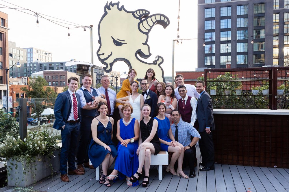 Bride_groom_extended_family_hidden_goat_chicago_rooftop.jpg