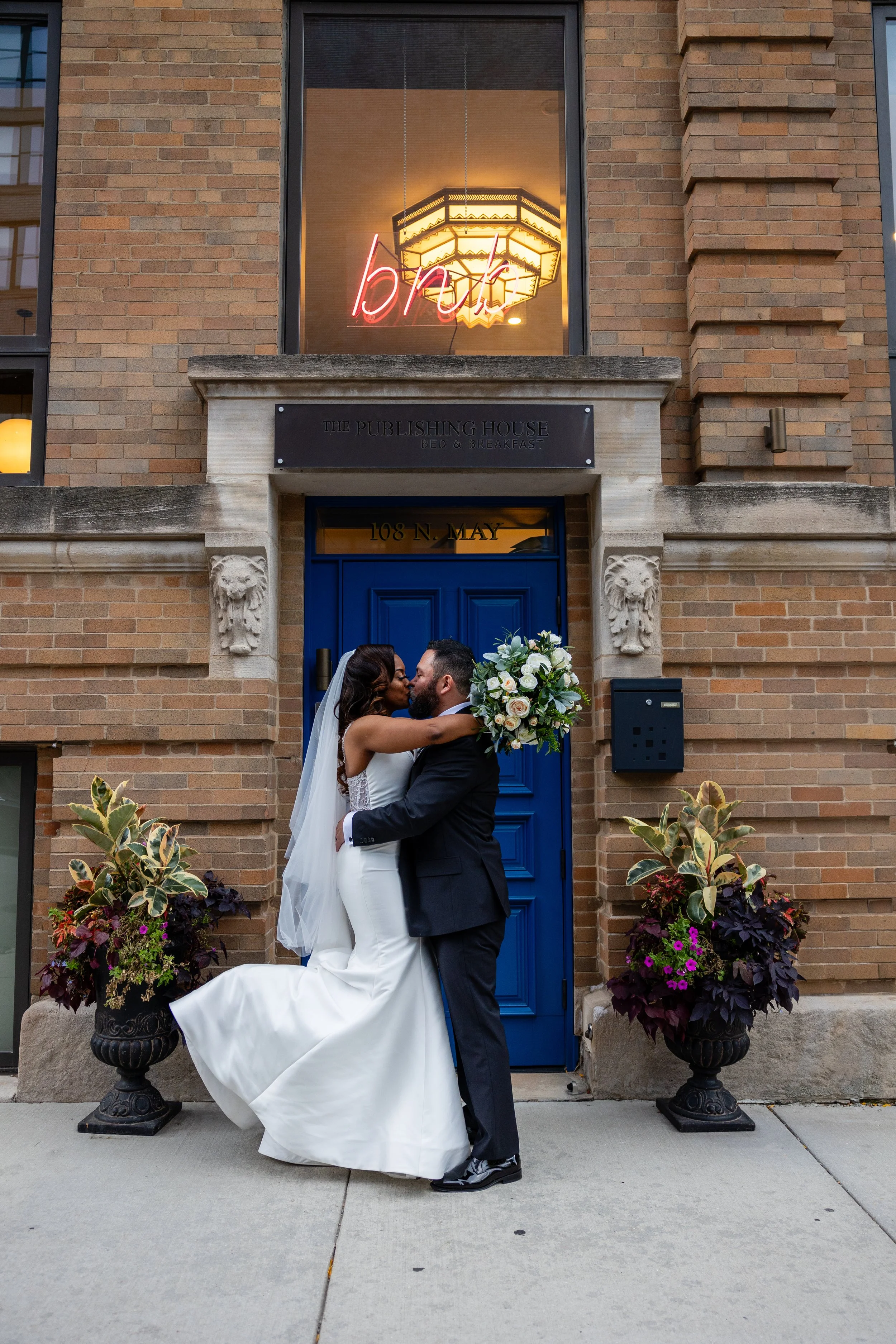 Marissa K Webb Photography- Wedding + Engagement Portfolio