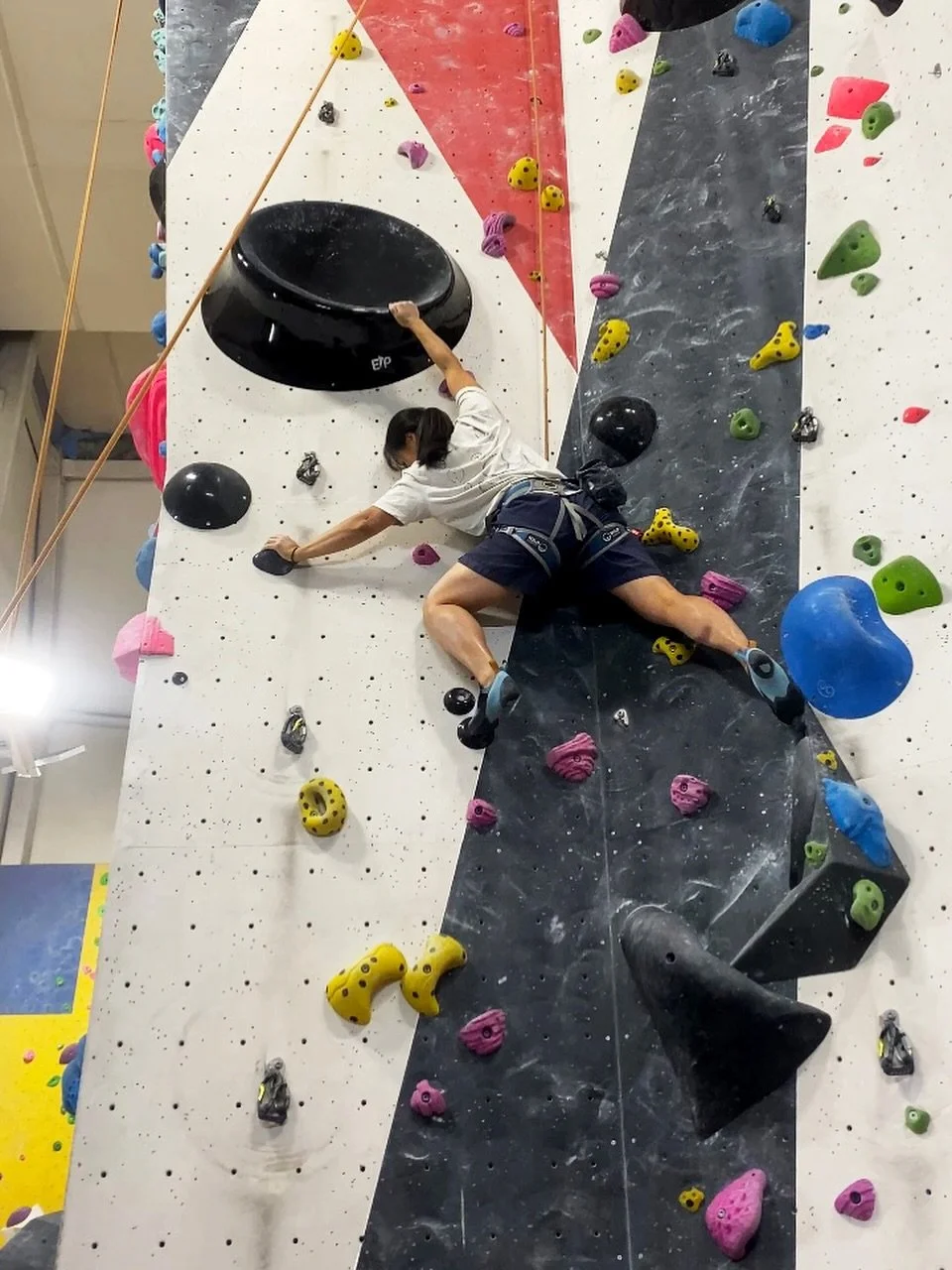 BLT Club @westway_climbing is on Friday, 7th Nov. 
Come boulder, lead or top-rope* for only &pound;5 entry with us (or &pound;1 for first timers to the centre).

DM for more details or visit link in bio. 

#BLTClub #indoorclimbing #indoorbouldering #