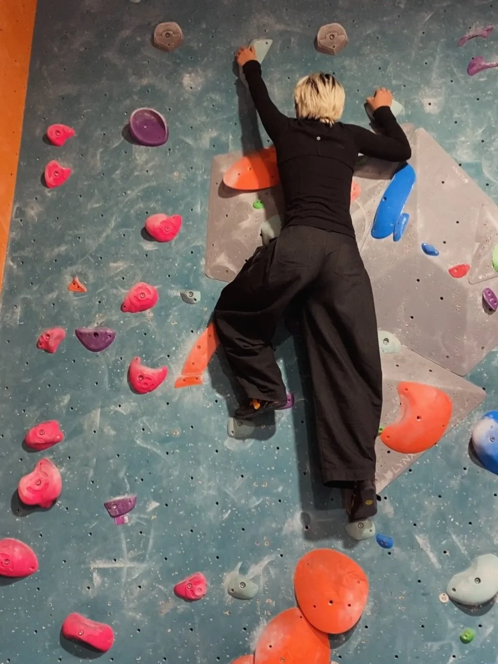 Bank holiday but routine stays the same at @whitecitybouldering tomorrow. Every Monday. &pound;9.50 for SCS subscribers. Come join us.