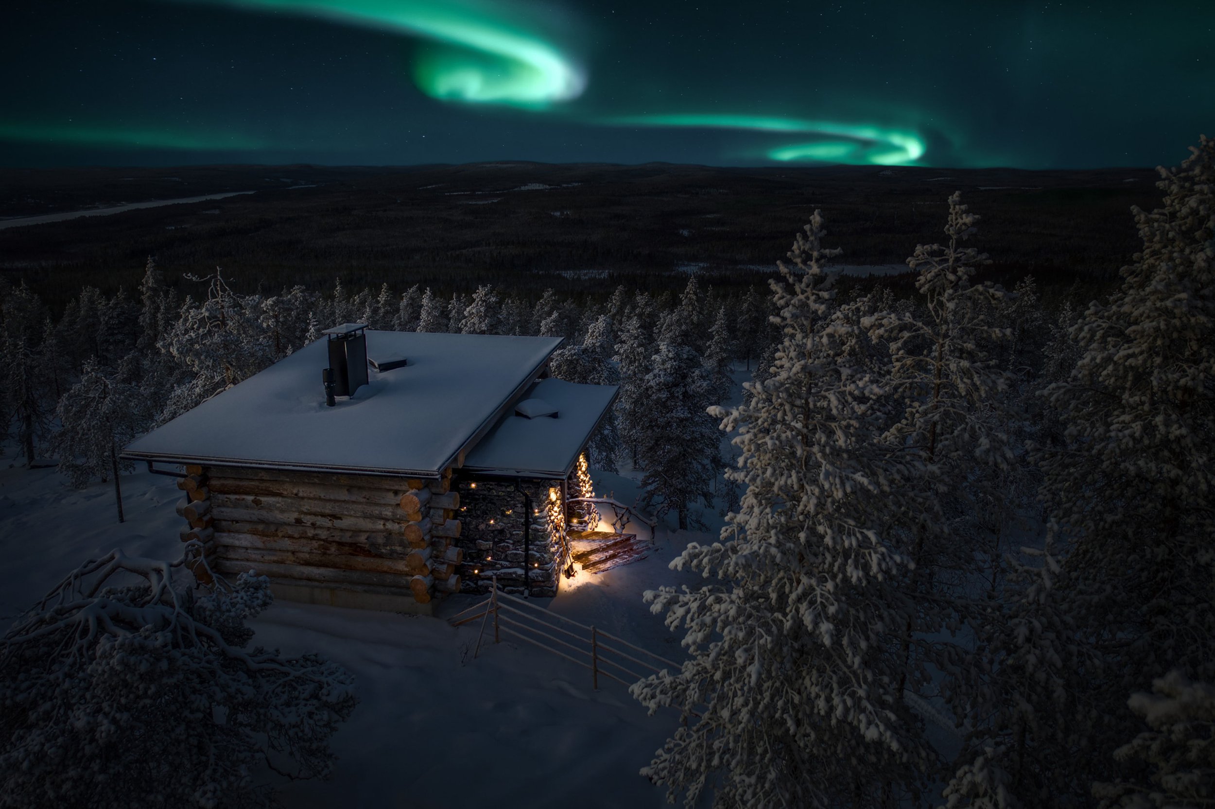 009OctolaKarhuBarNorthernLights_Press.jpg