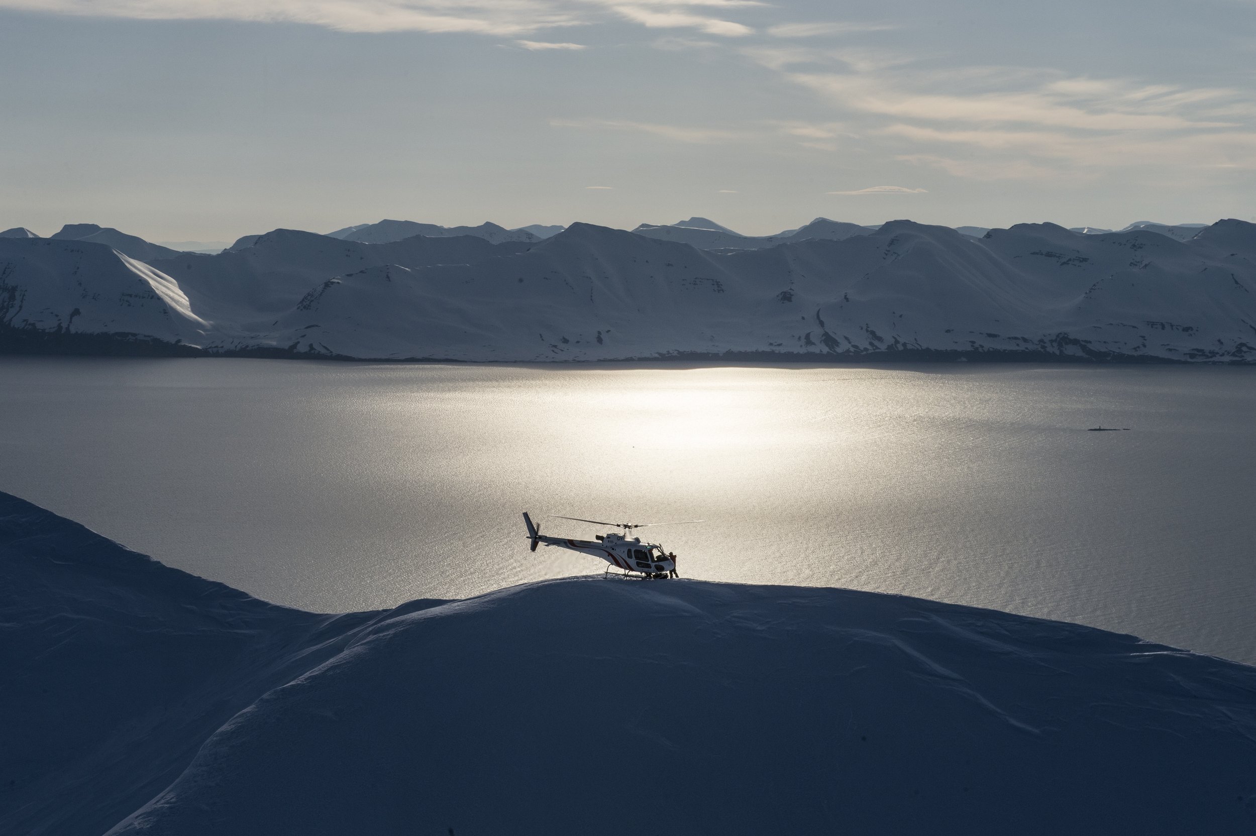 ElevenIcelandHeliskiing-5868.jpg