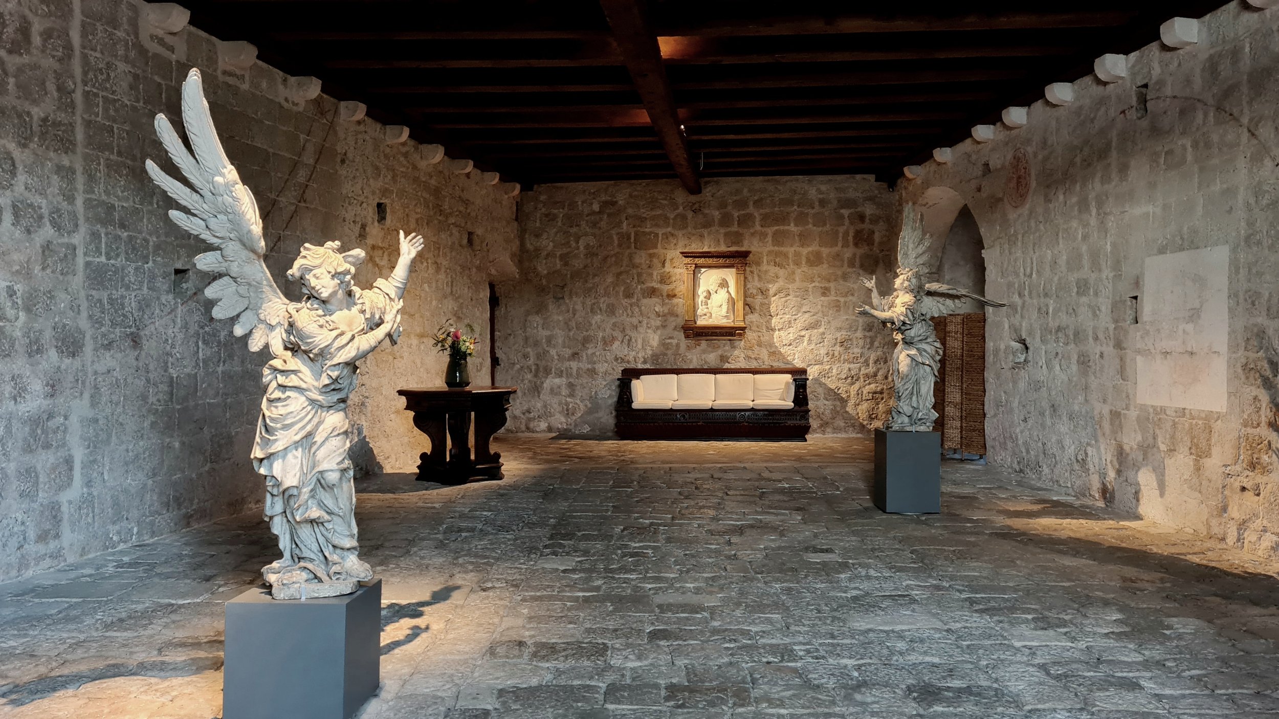 Angels Hall.jpg