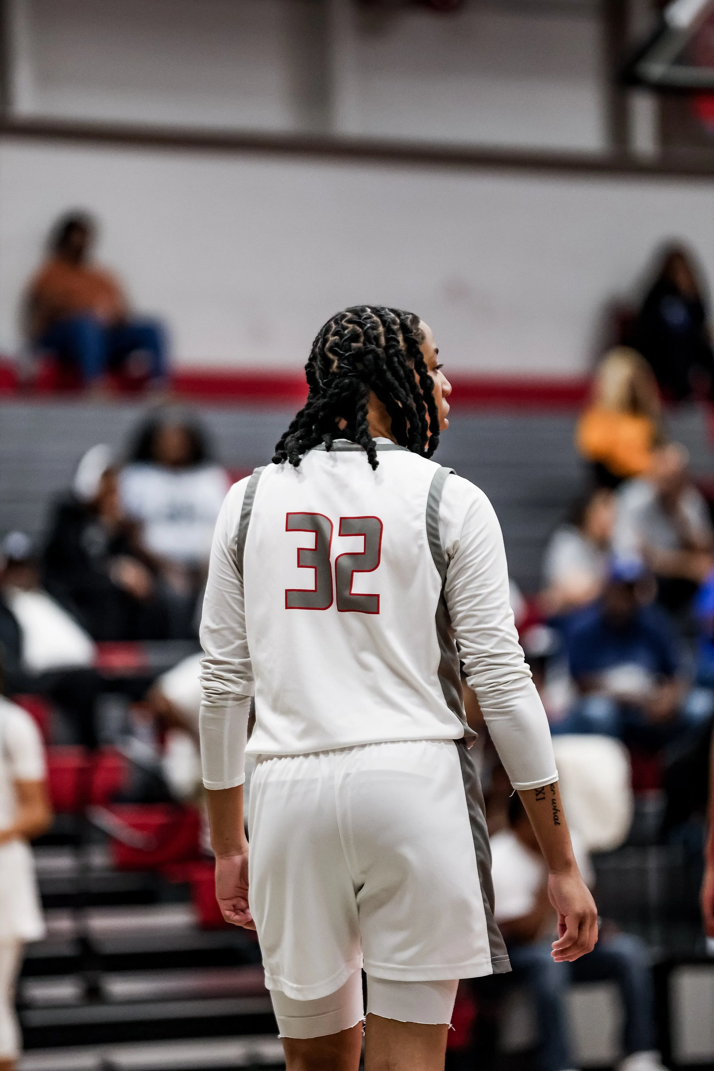 Lady Eagles 1.9.26