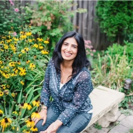 Nutrition, Silent Meditation Retreats and Dealing with Death with Julie Brar