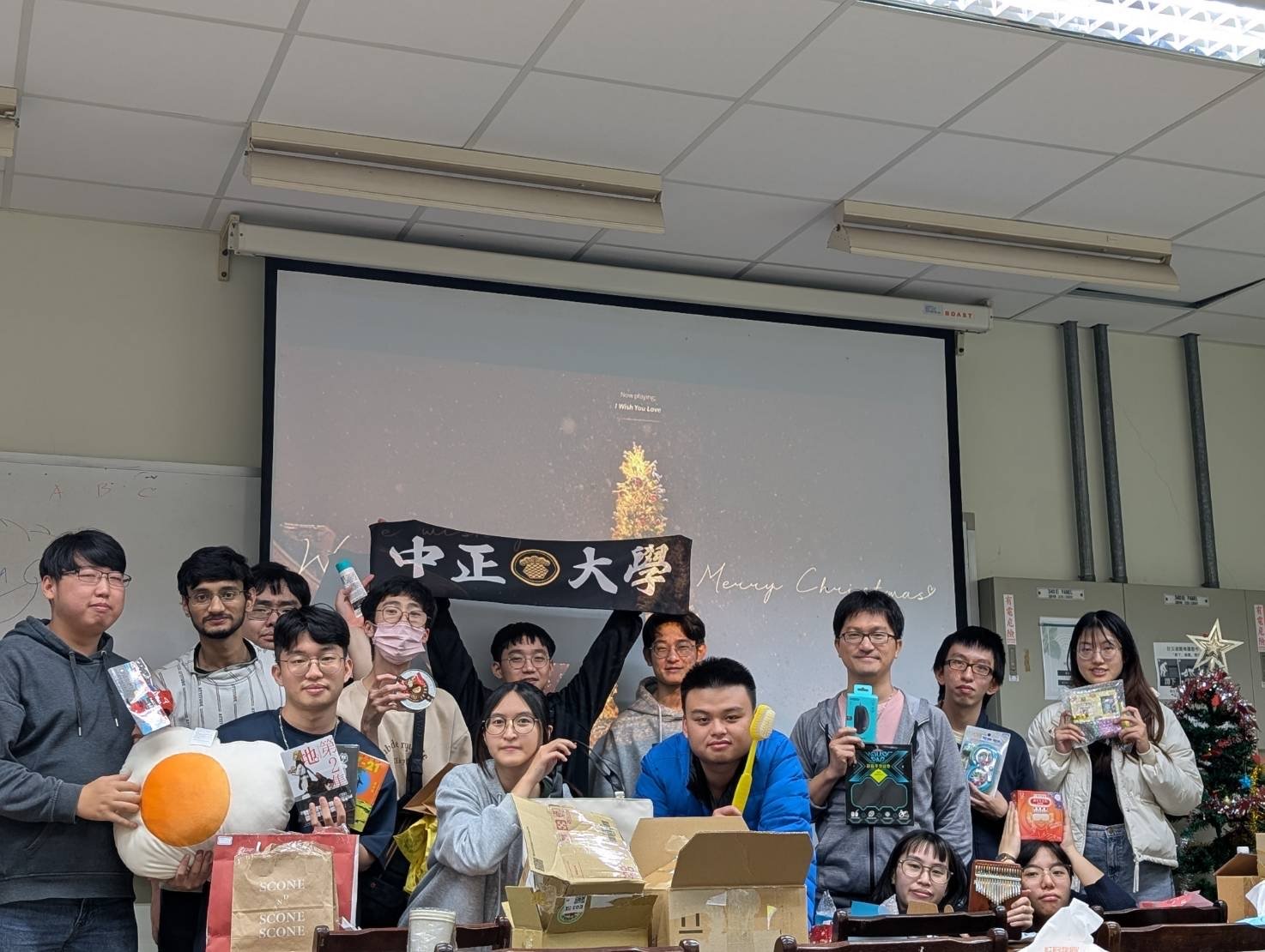 2025 Christmas party - Gift unboxed!!