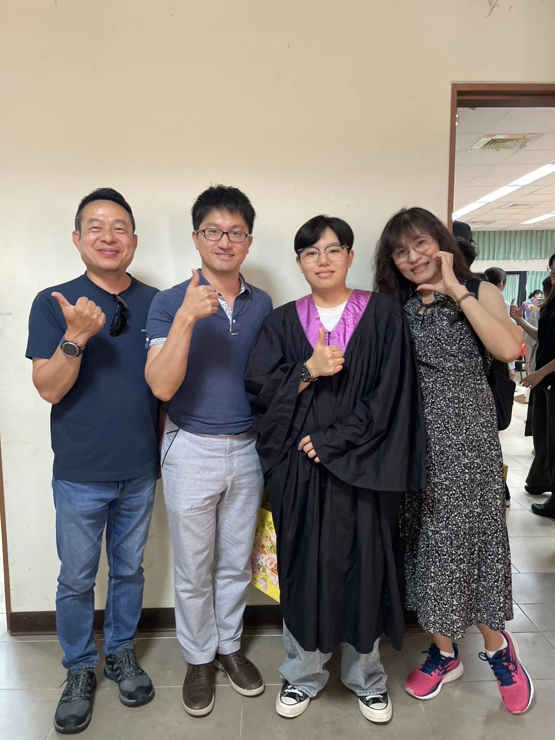 祝大學專題生苡珊畢業快樂 (2026.6)