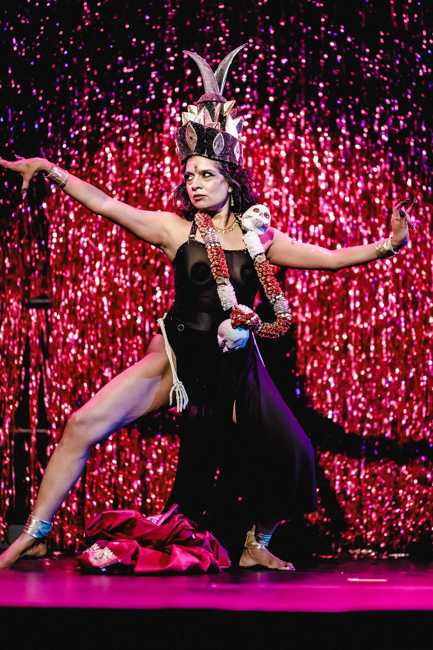 Digging Deeper: Totality in form: Burlesque and Bharatanatyam