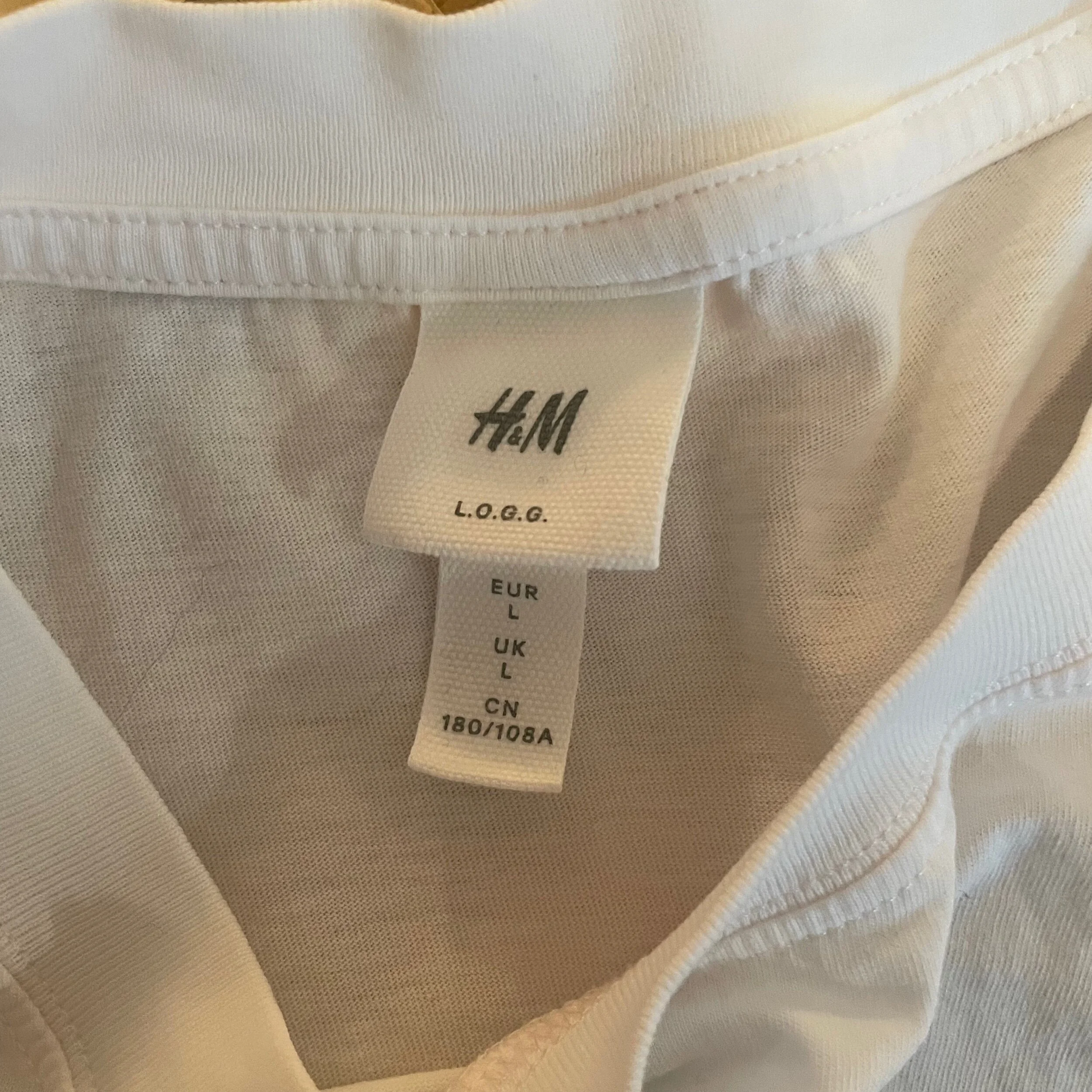 70C75B8B-3A99-4681-AA7F-7586D995B977