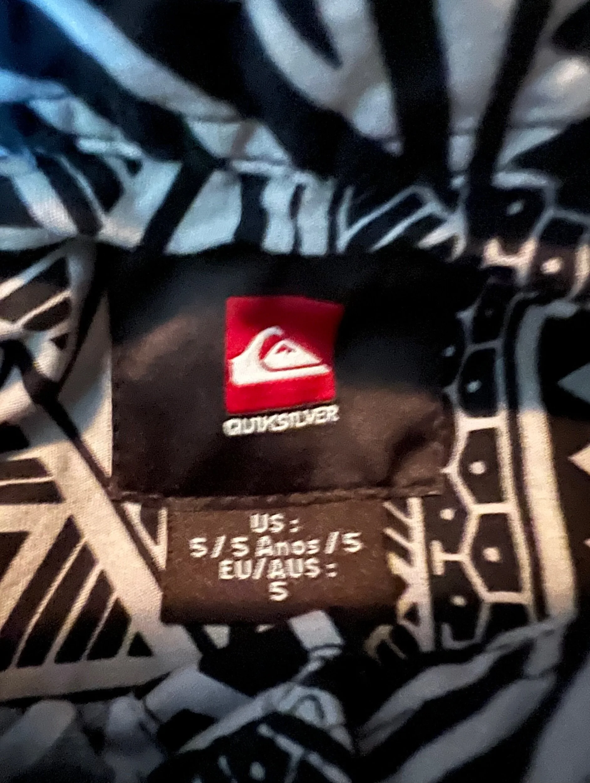 DB0232C0-2076-4F4B-9185-61310B1A8B6C