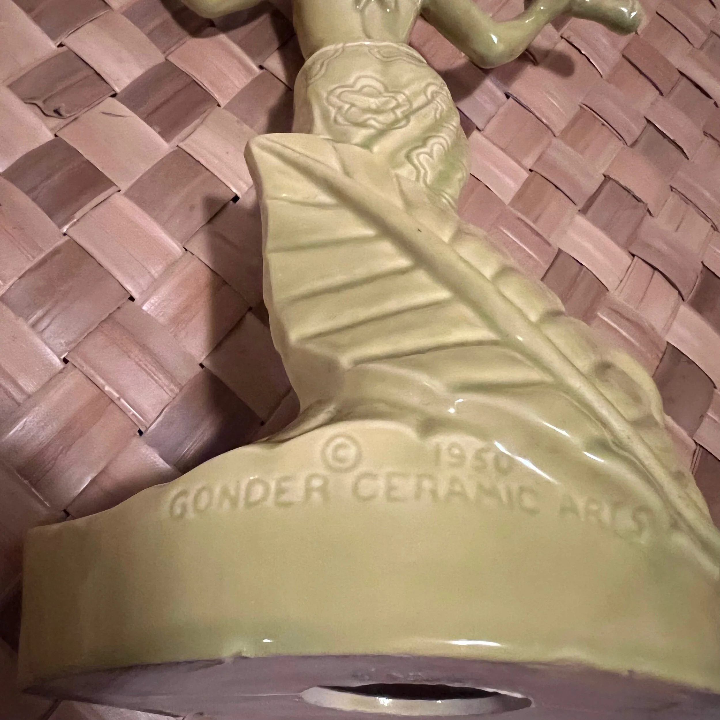 004B46BD-C16D-4A2C-AD96-61A6B885715F