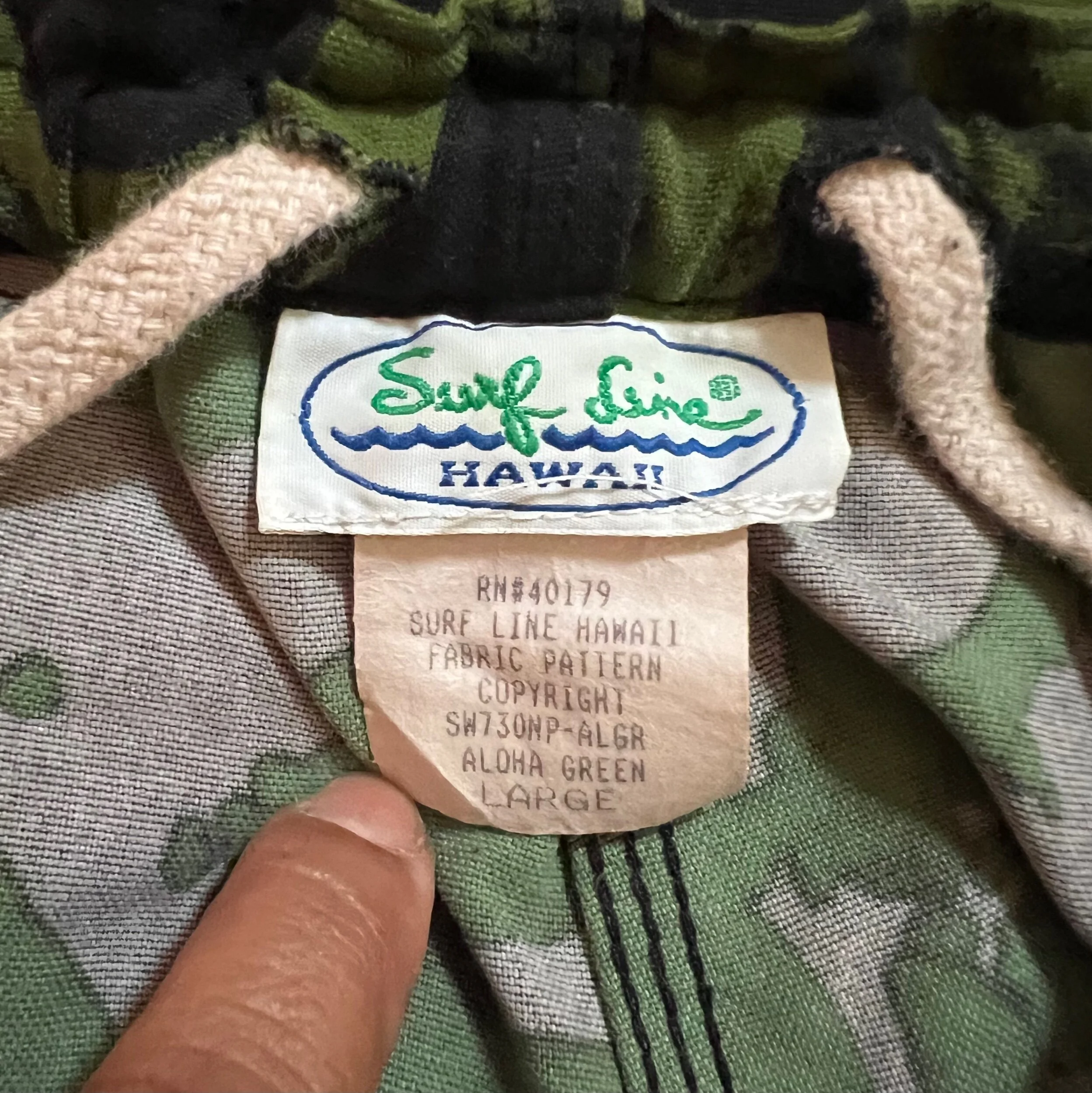 E06D40E9-807A-438A-B180-2EF68AB55255