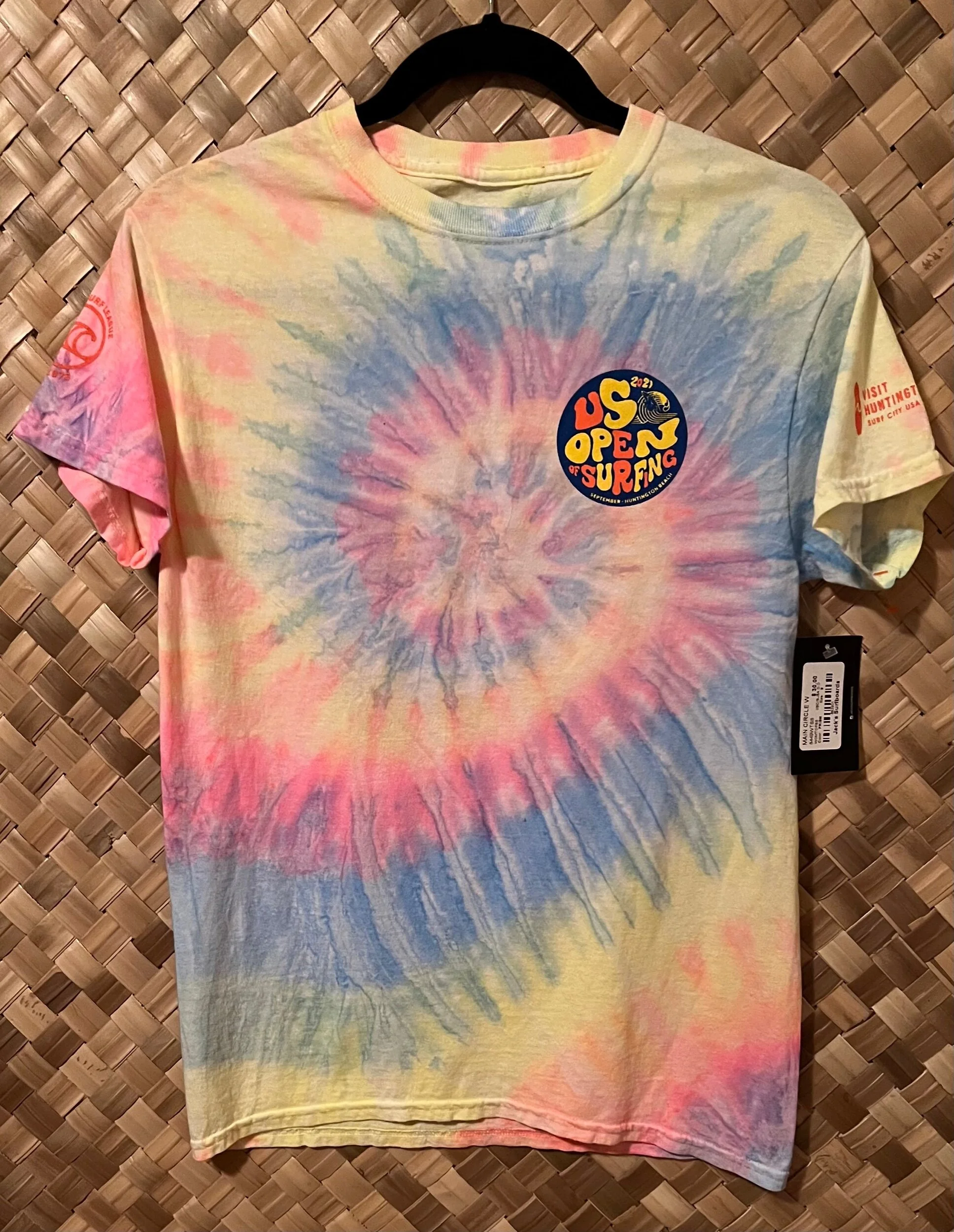 CEDA0B43-A116-4851-8FBF-E1EEF6C87936