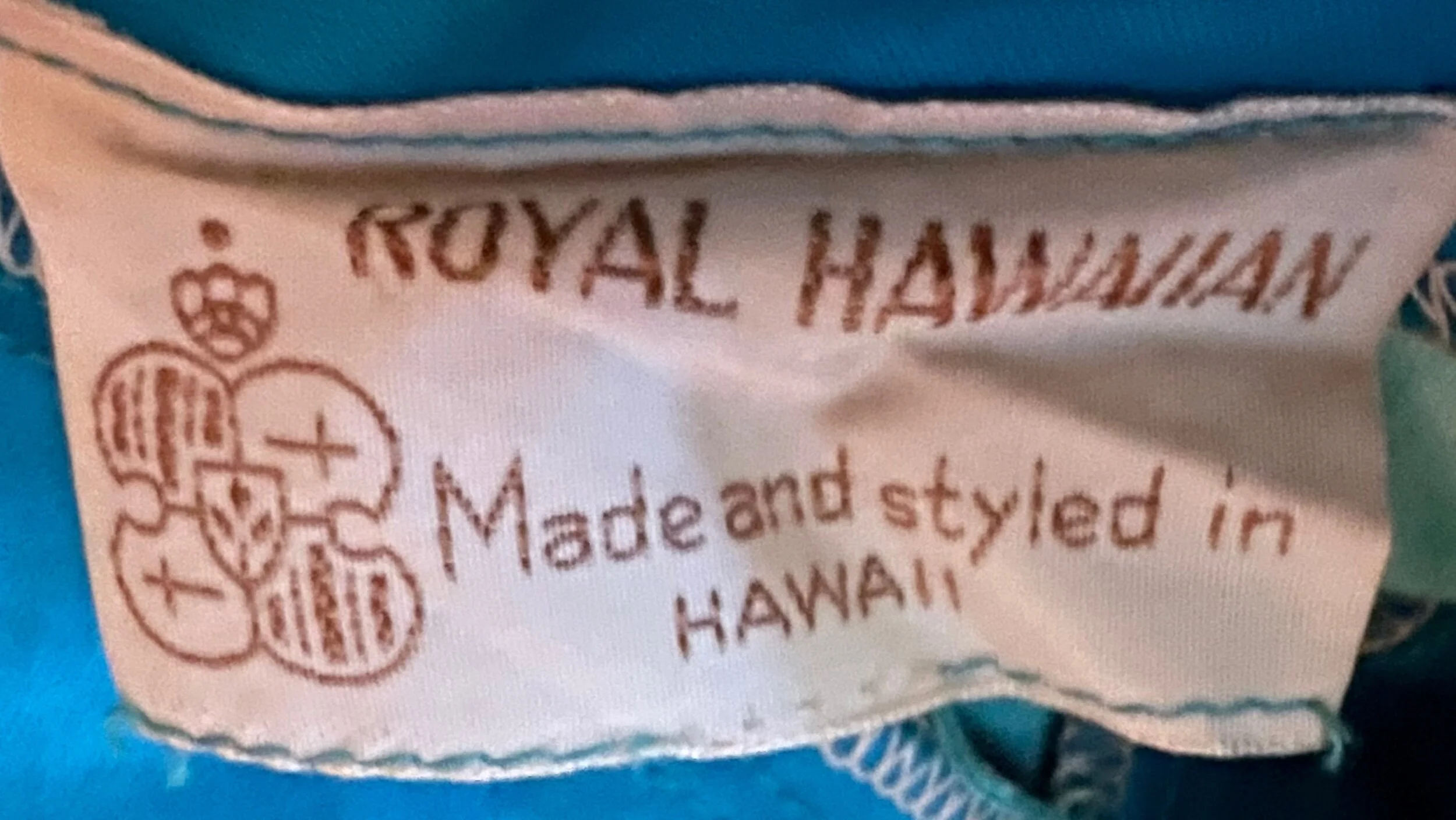 18503789-3080-431C-963C-7C7076A7F4AF