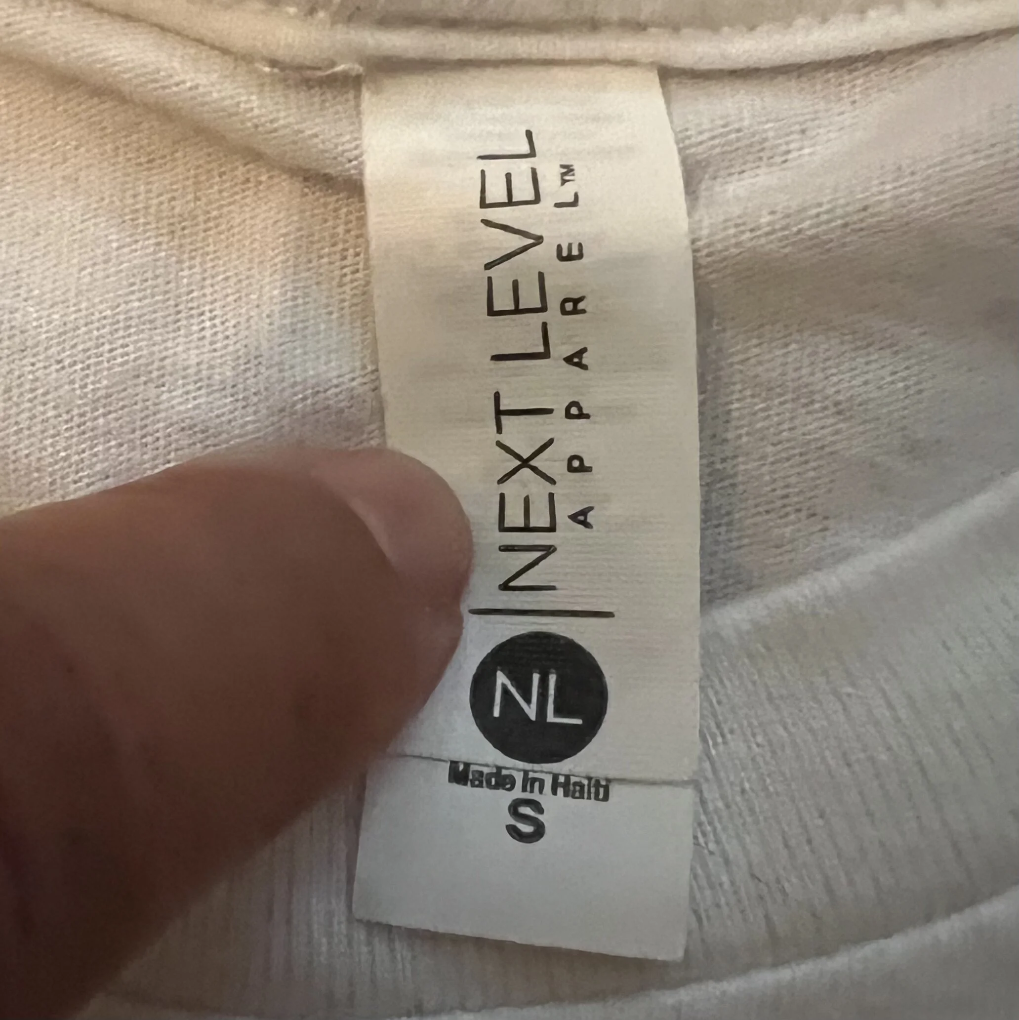 1611171E-E2A0-4686-BE55-31977700C879