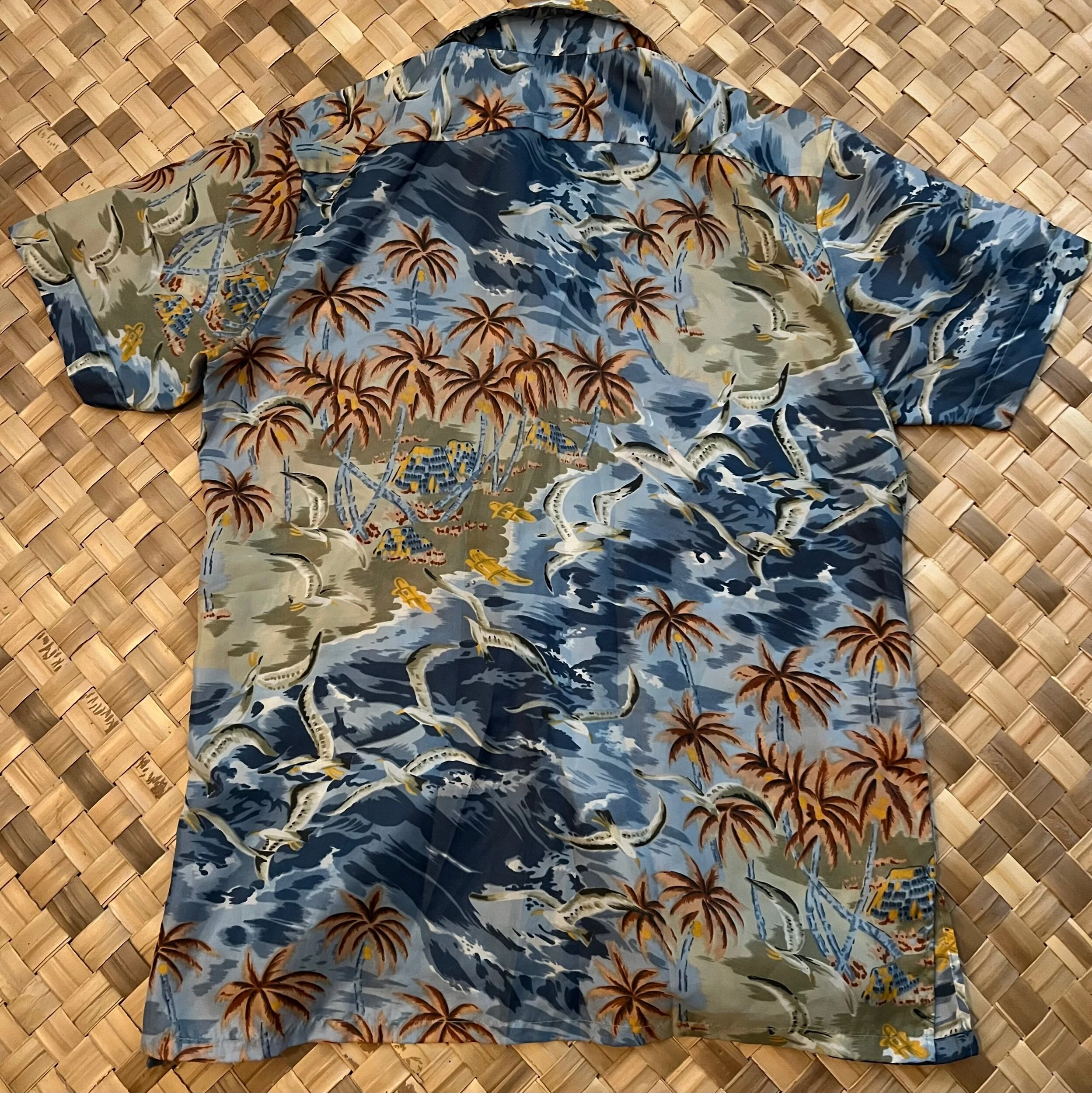 5A094A4B-42AC-4E1B-9386-1B1A864DD5B0