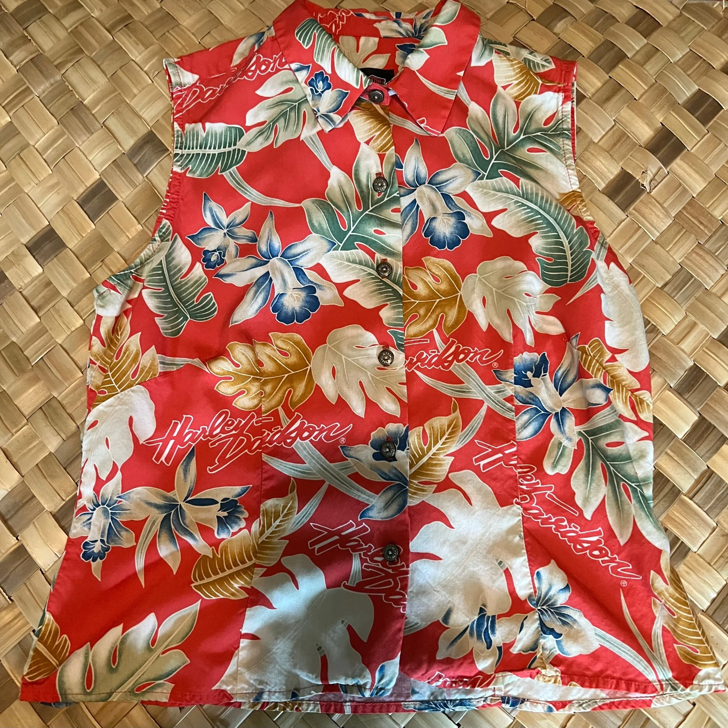 24655584-3C1F-4C7B-9D02-4C6D856C6636