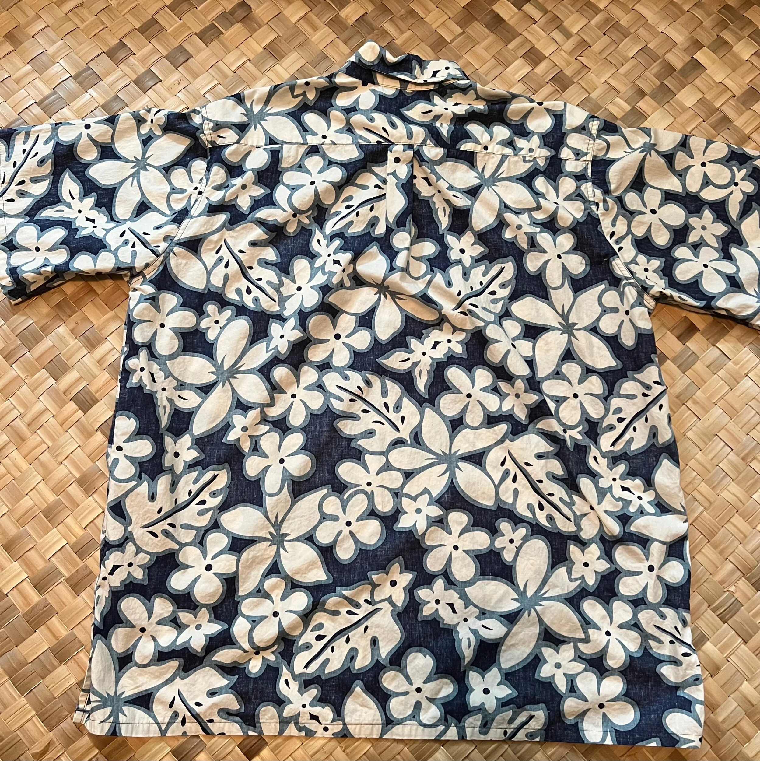 40A10B6D-898F-48EE-B921-964A0F656789