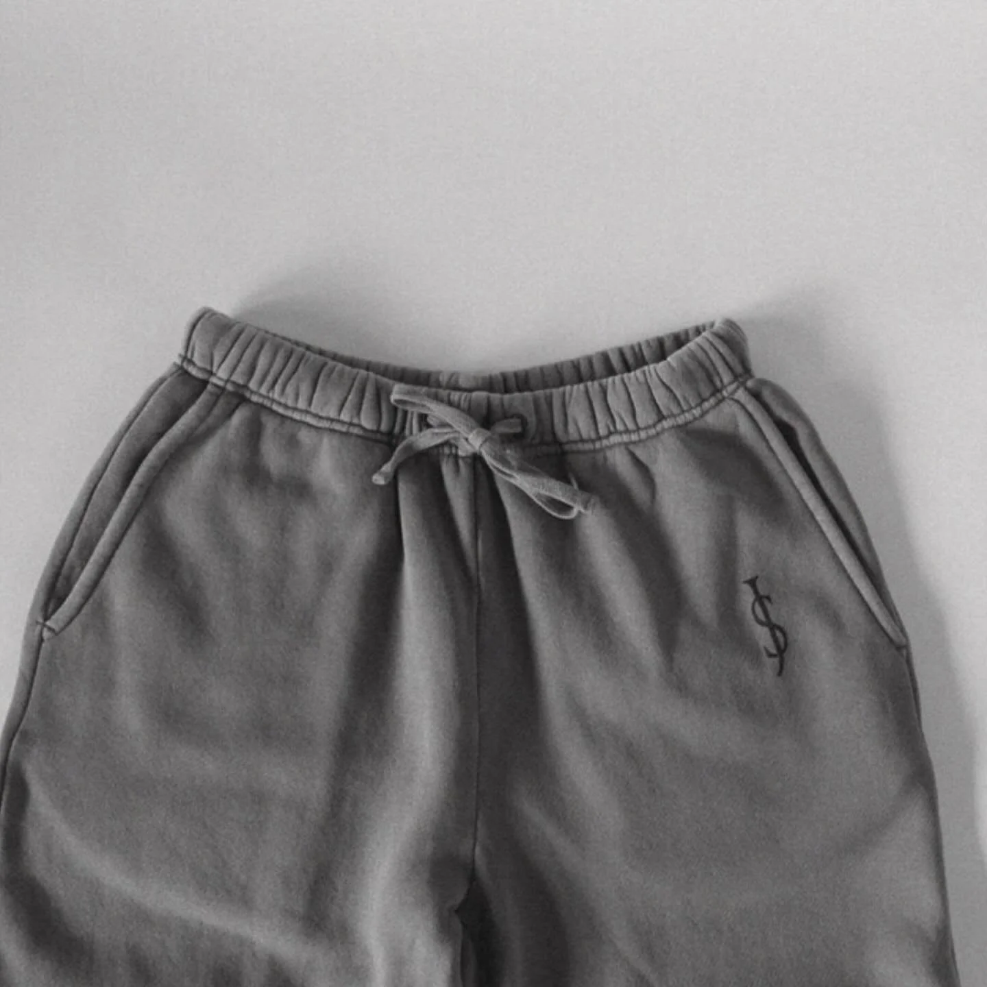 Pilates before the Big Game tomorrow 🏈✨

Sunday Schedule
	&bull;	8:00 AM &ndash; Pilates Reformer
	&bull;	9:00 AM &ndash; Pilates Reformer
	&bull;	10:00 AM &ndash; Stretch
	&bull;	11:00 AM &ndash; Pilates Reformer
	&bull;	12:00 PM &ndash; Level 1 Pi