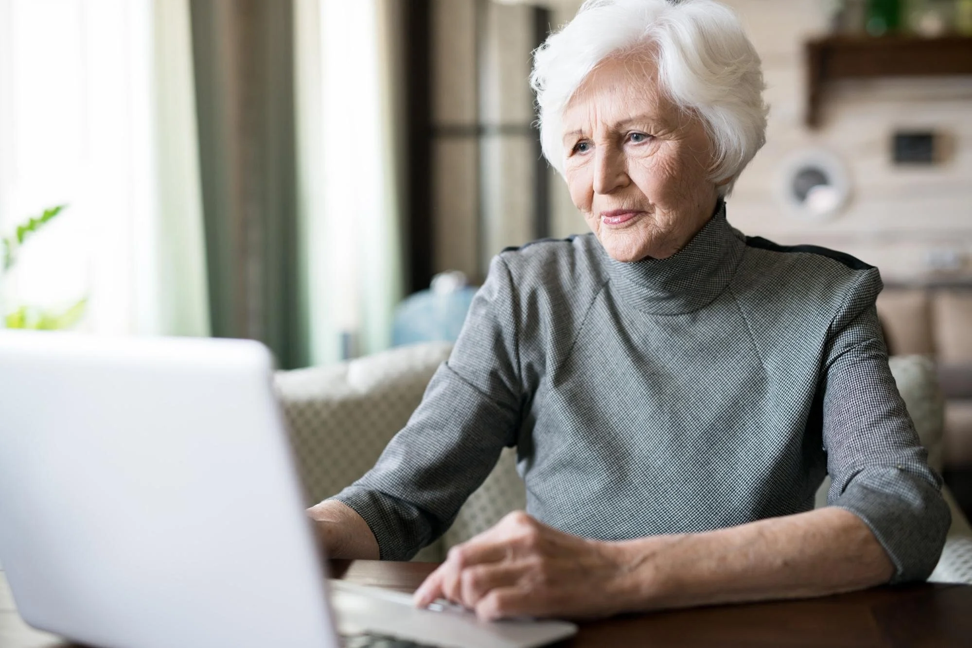 Computer Classes For Seniors 7 Courses To Improve Your Skills Snug