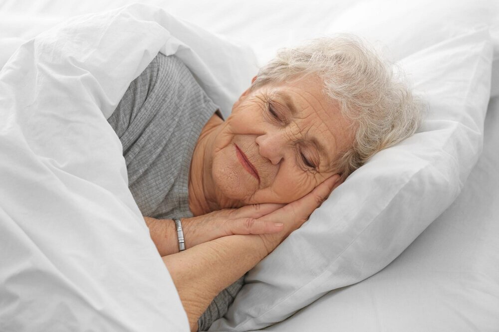 Are Weighted Blankets Safe for Elderly 