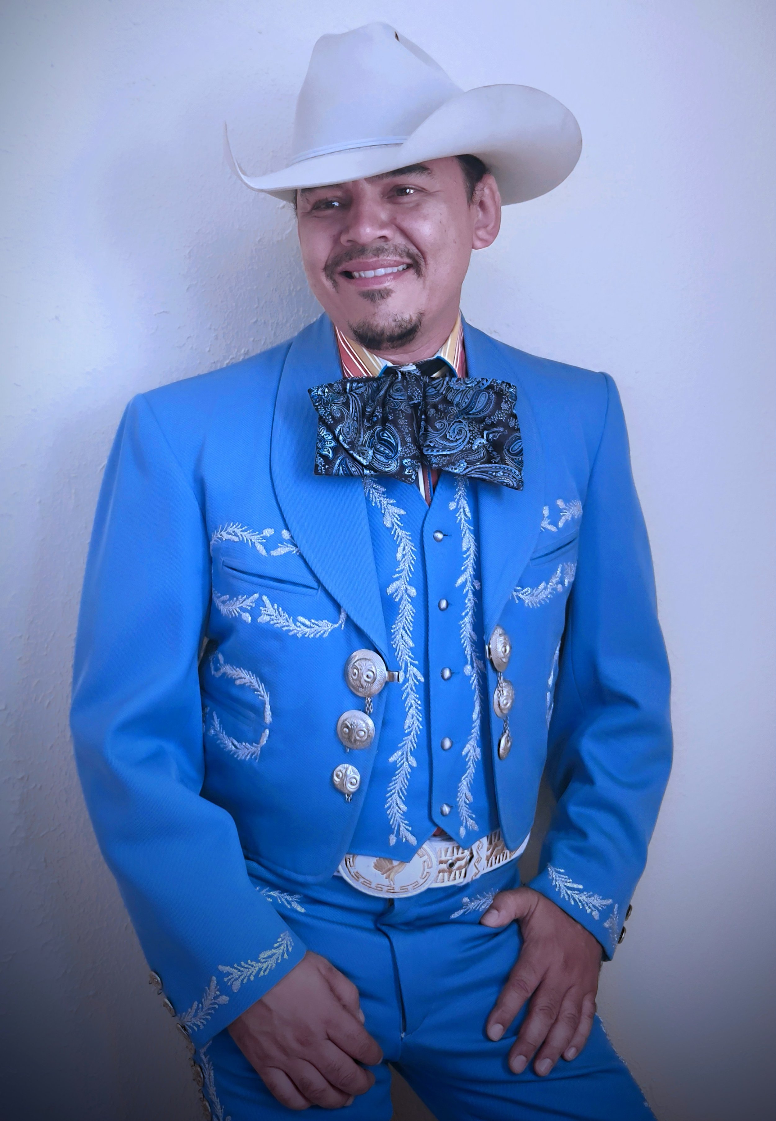 Carolos Medina .jpg