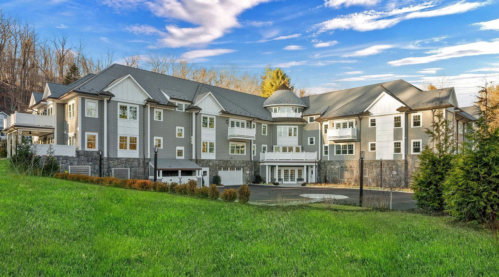 Exterior.jpg